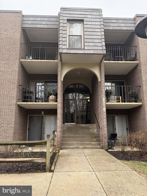 8310 TOBIN ROAD 21 ANNANDALE VA 22003