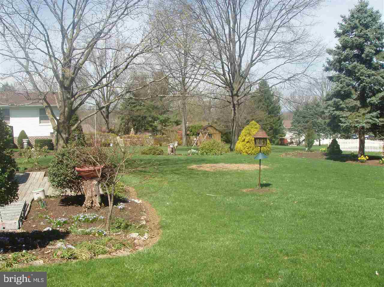 SHERWOOD FOREST - Residential