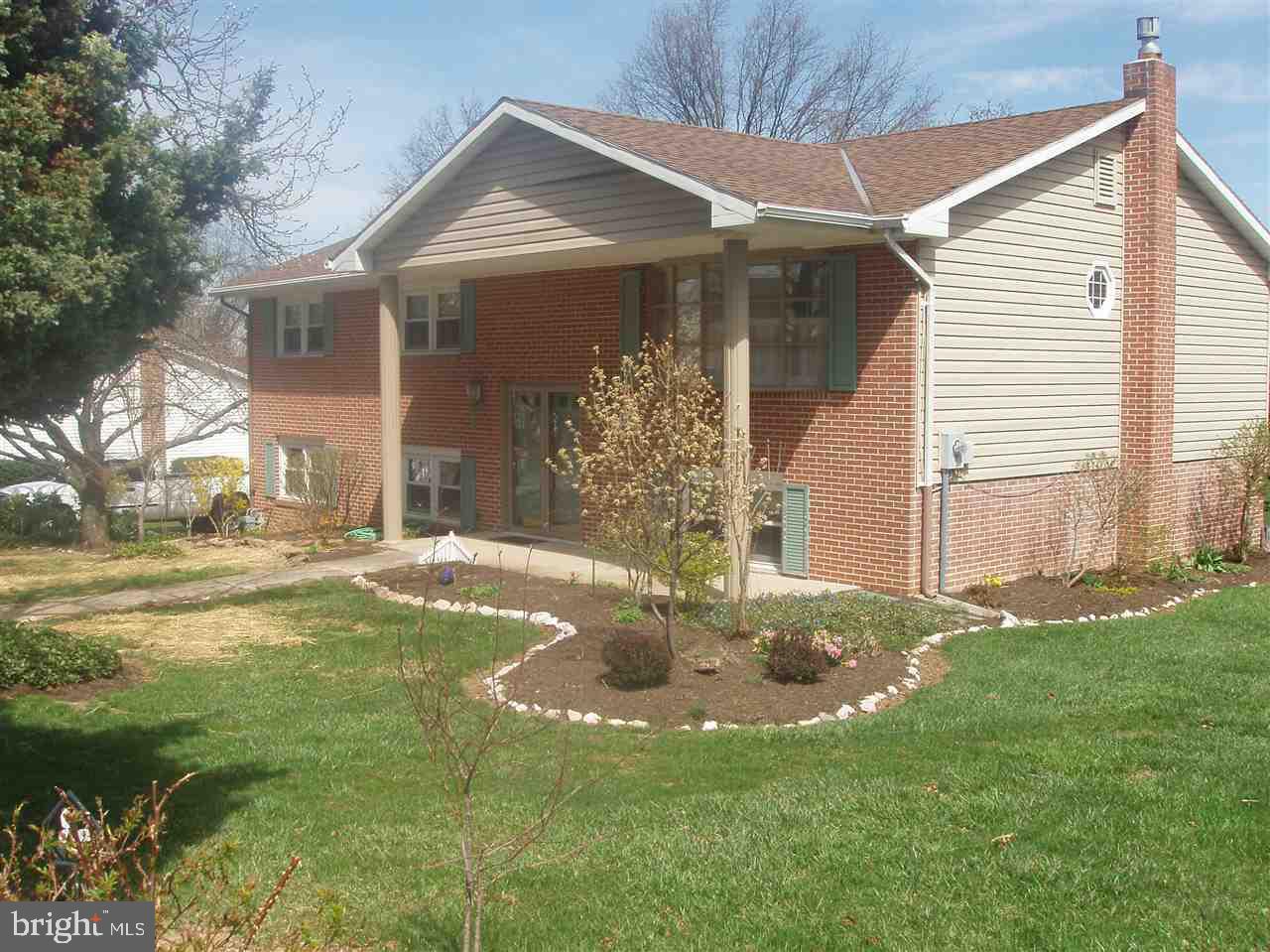 SHERWOOD FOREST - Residential