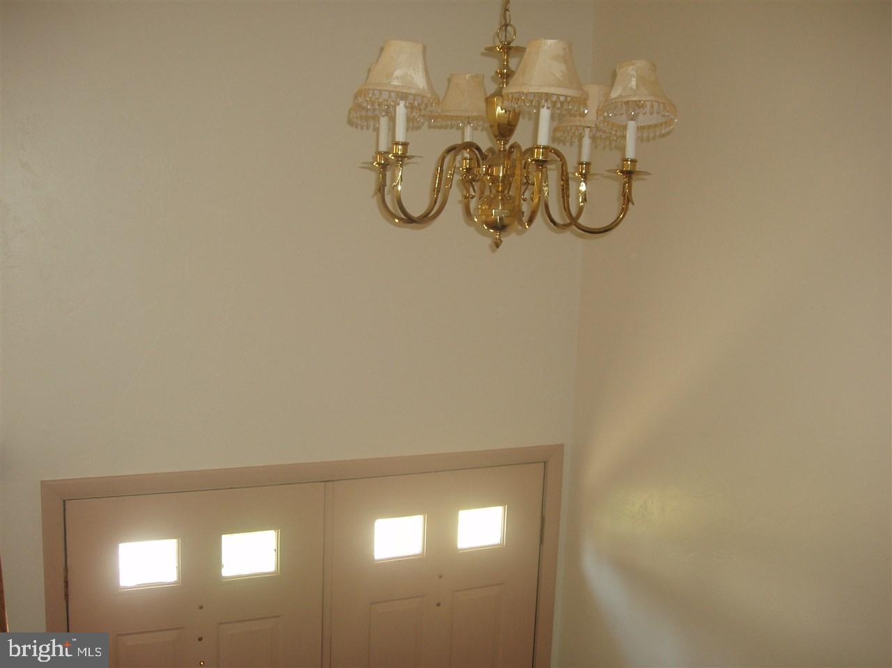 SHERWOOD FOREST - Residential