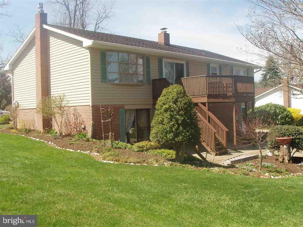 SHERWOOD FOREST - Residential