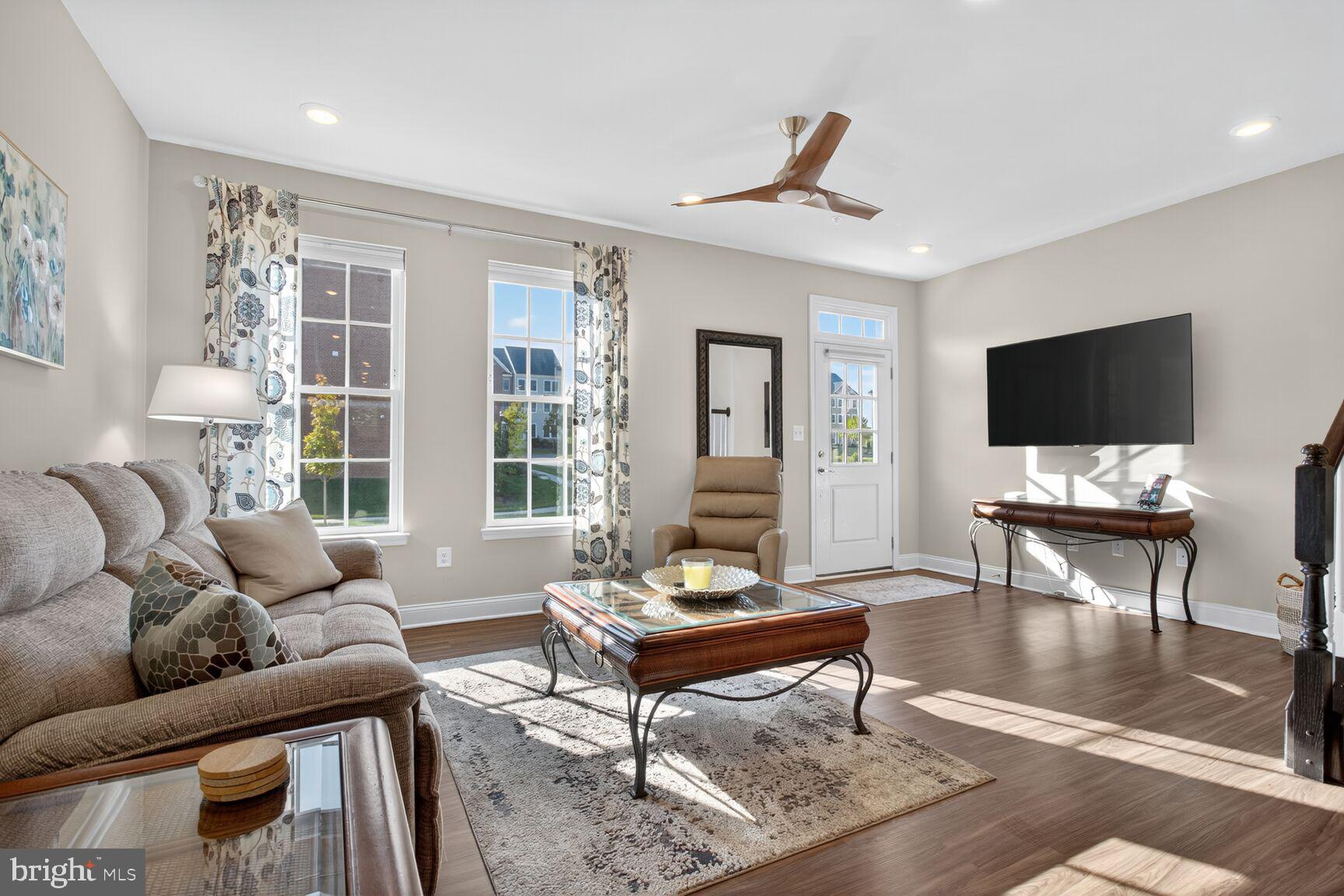 7284 CONLEY ALLEY