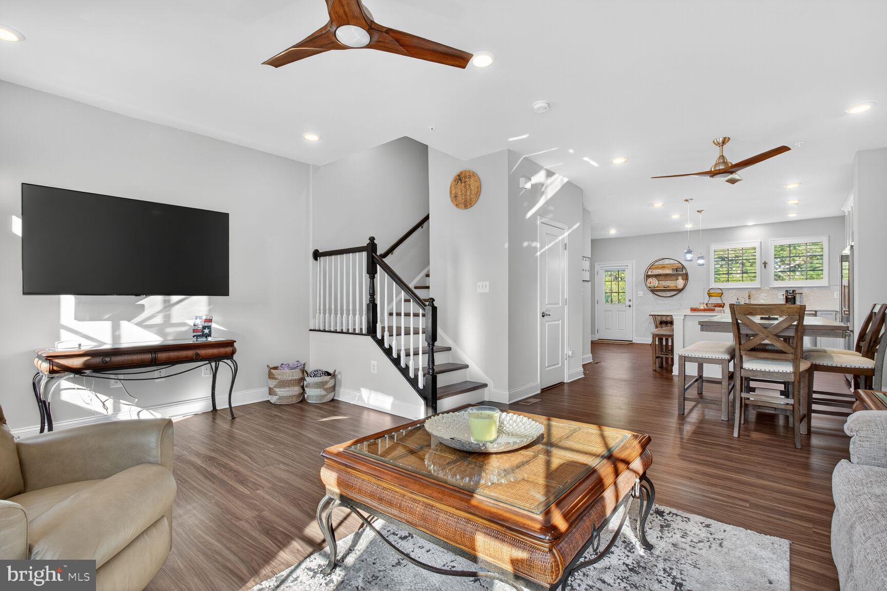 7284 CONLEY ALLEY