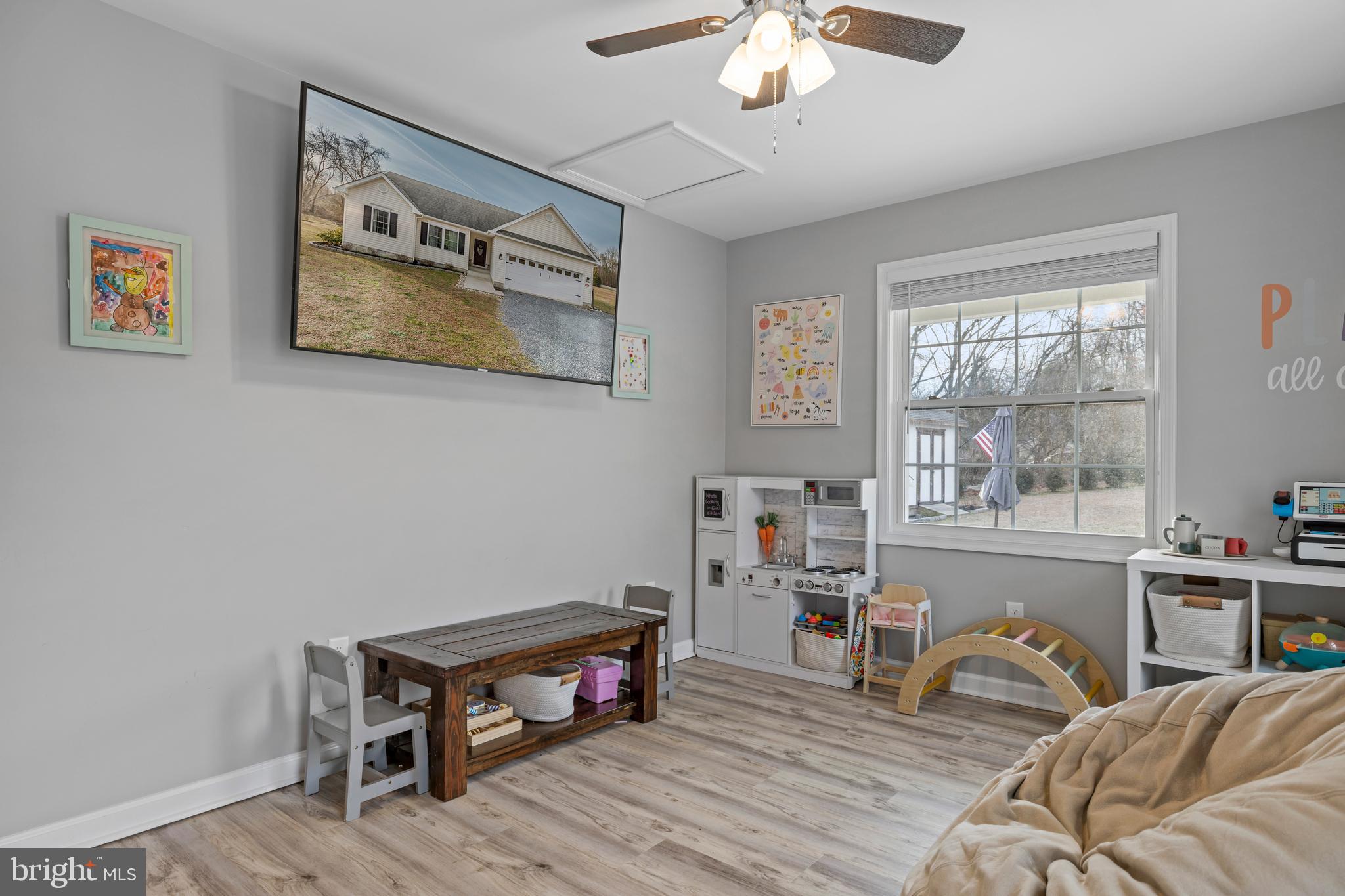 PEARL CREEK ESTATES - Residential