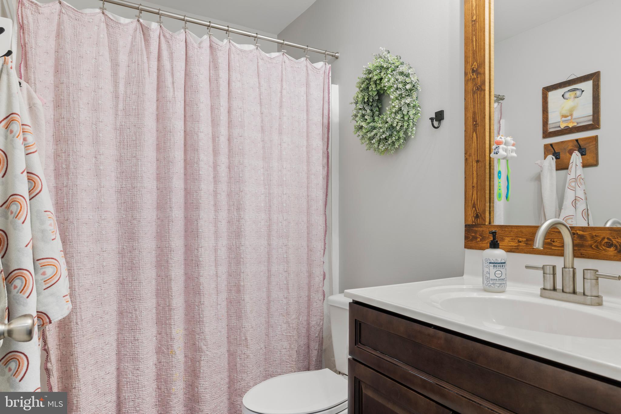 PEARL CREEK ESTATES - Residential