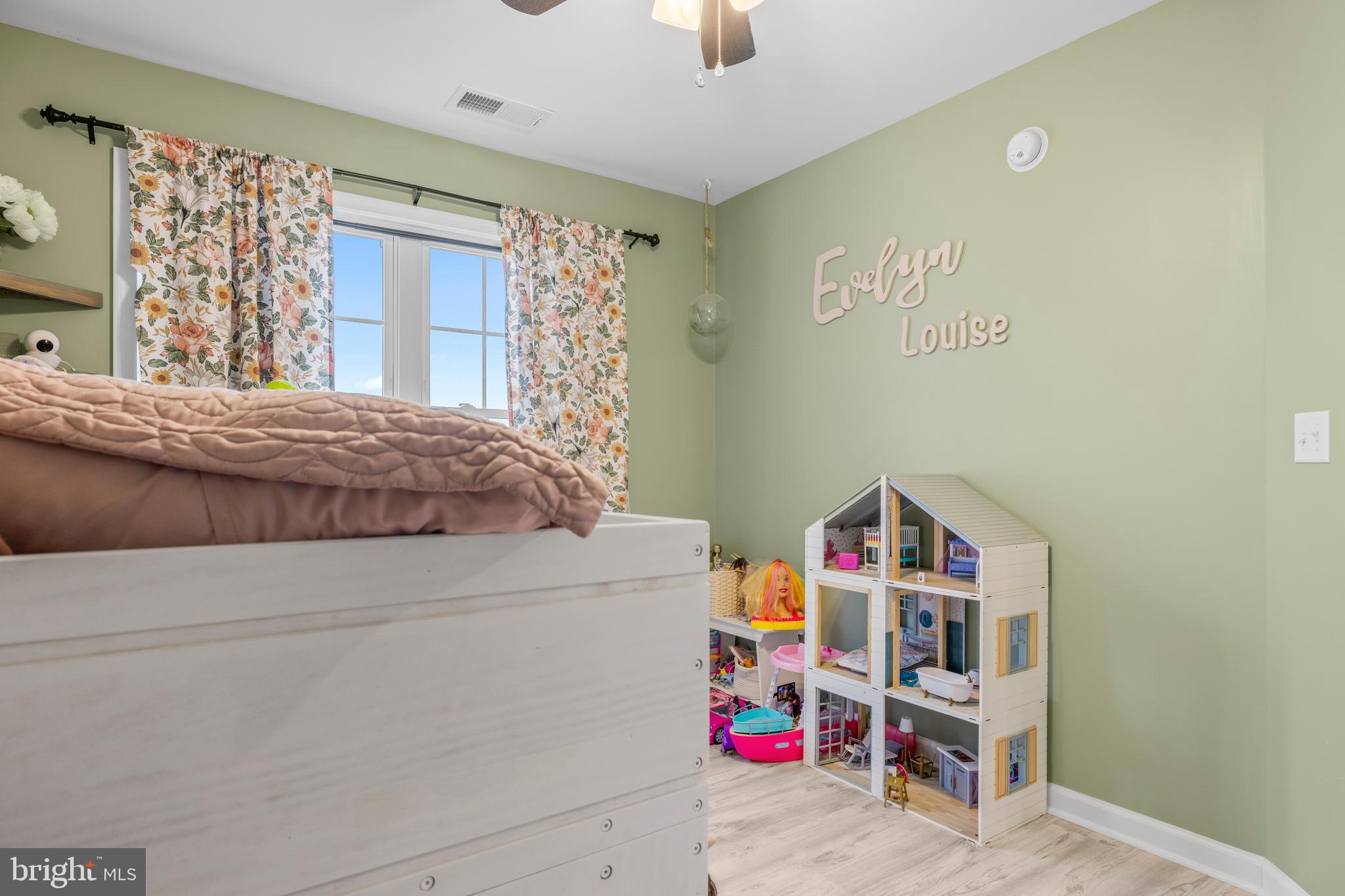 PEARL CREEK ESTATES - Residential