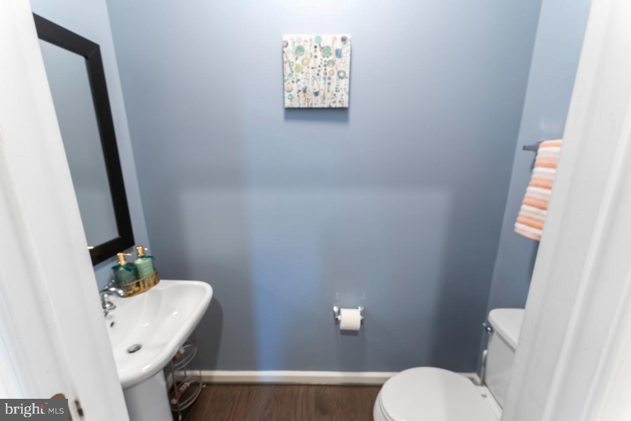 COURTHOUSE MANOR - Residential