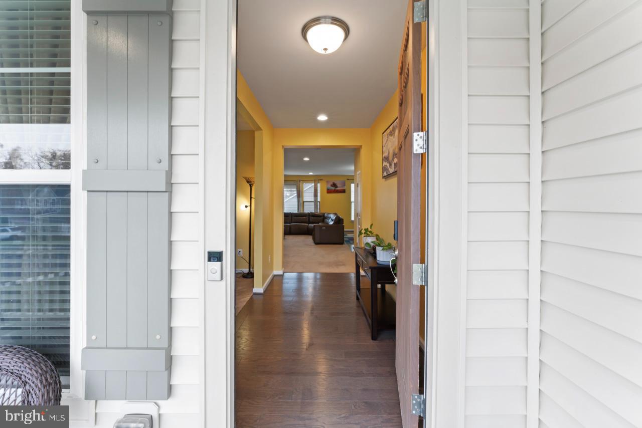 COURTHOUSE MANOR - Residential