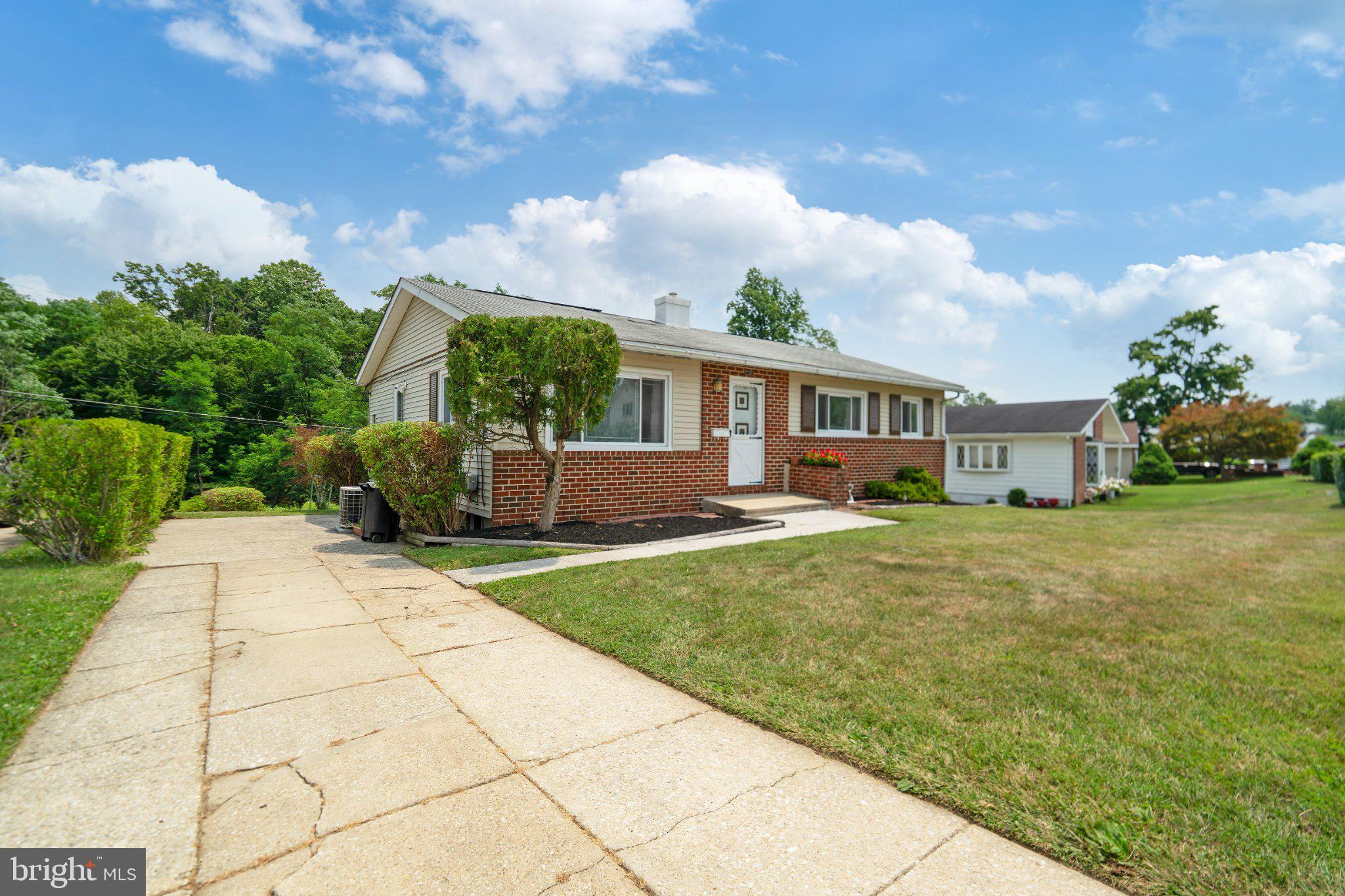 6812 FOX MEADOW ROAD