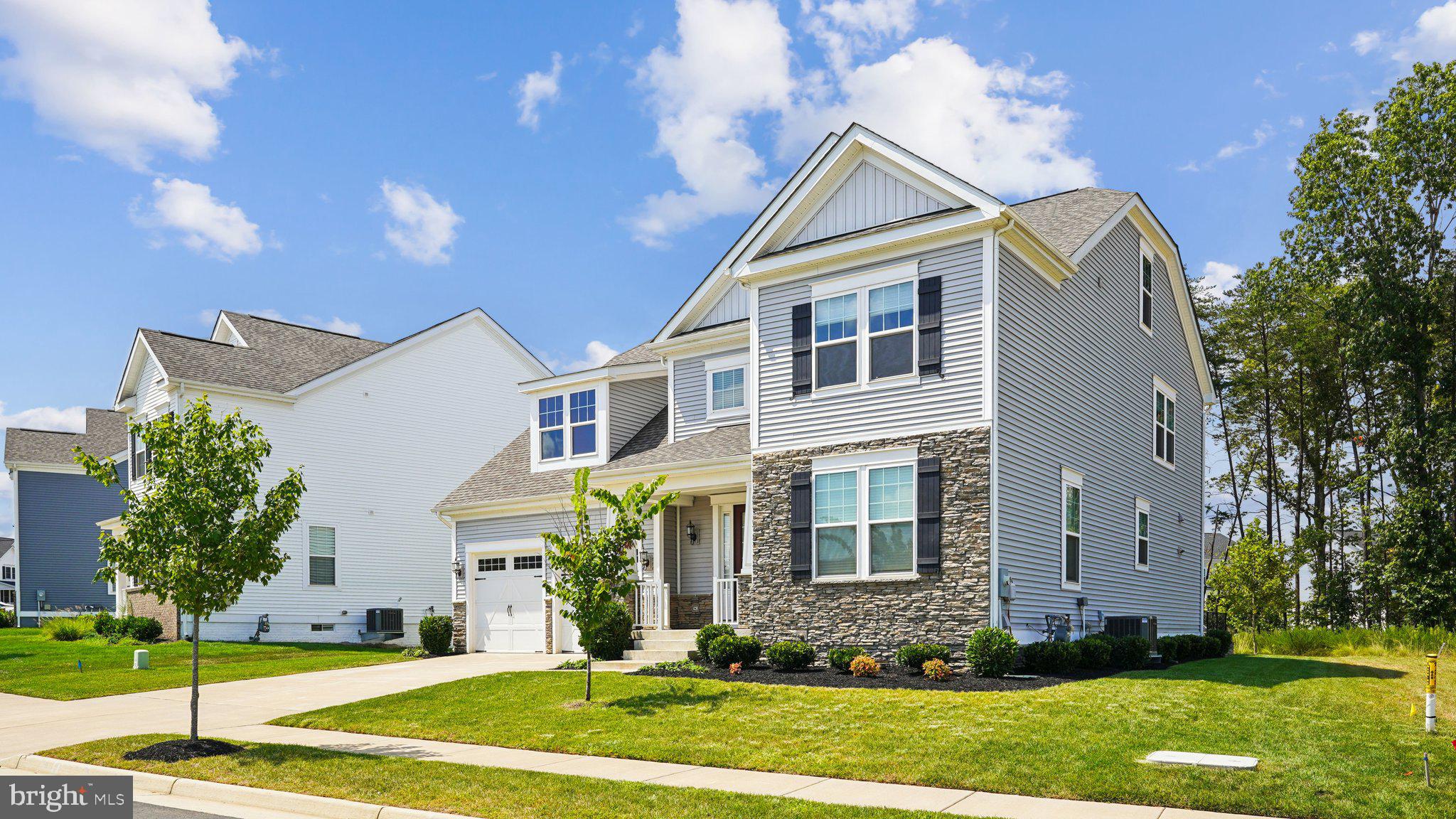 320 PEPPERIDGE DRIVE