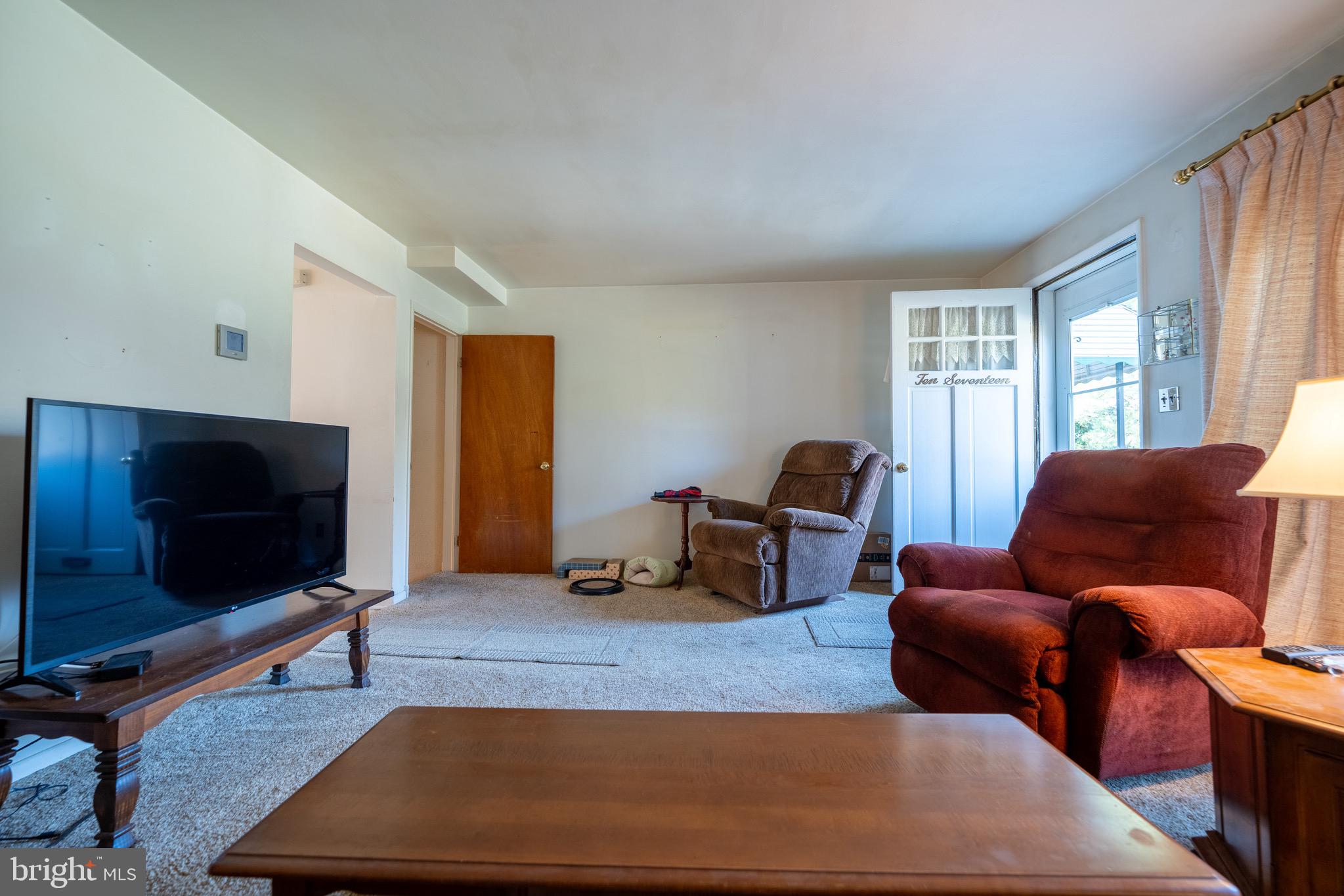 MEDFIELD - Residential