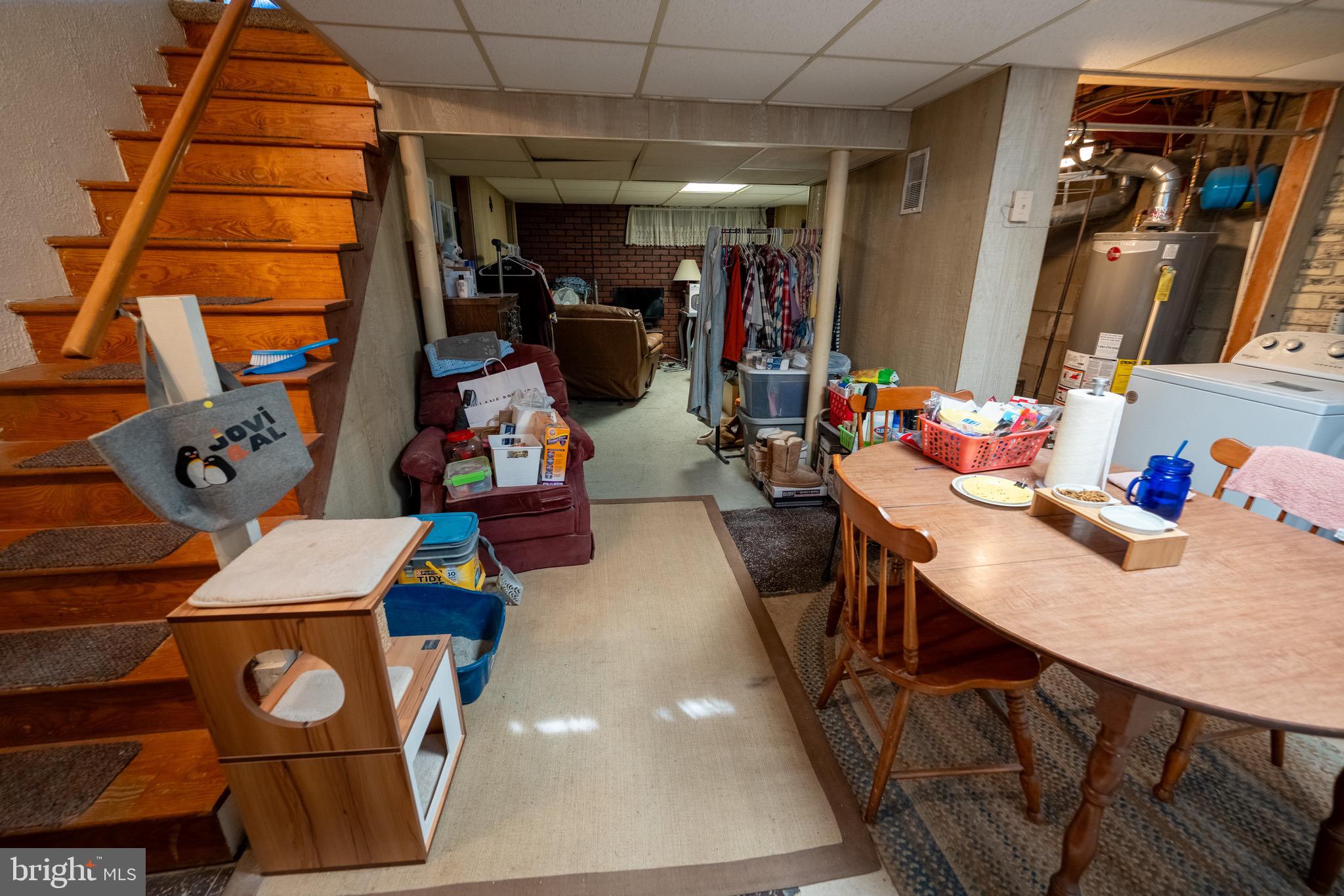 MEDFIELD - Residential