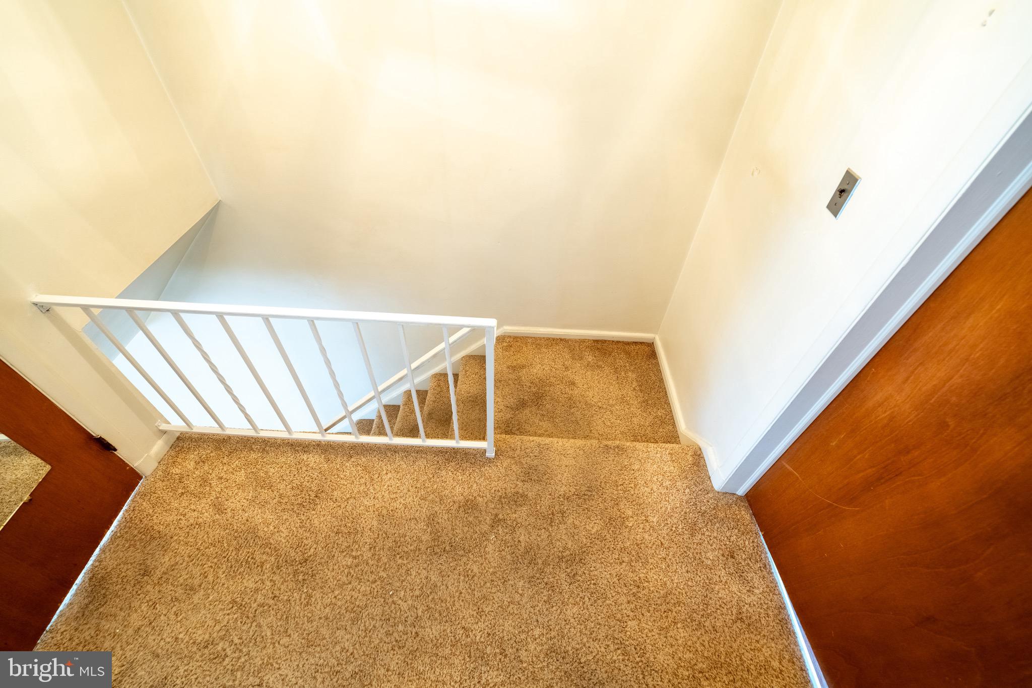 MEDFIELD - Residential