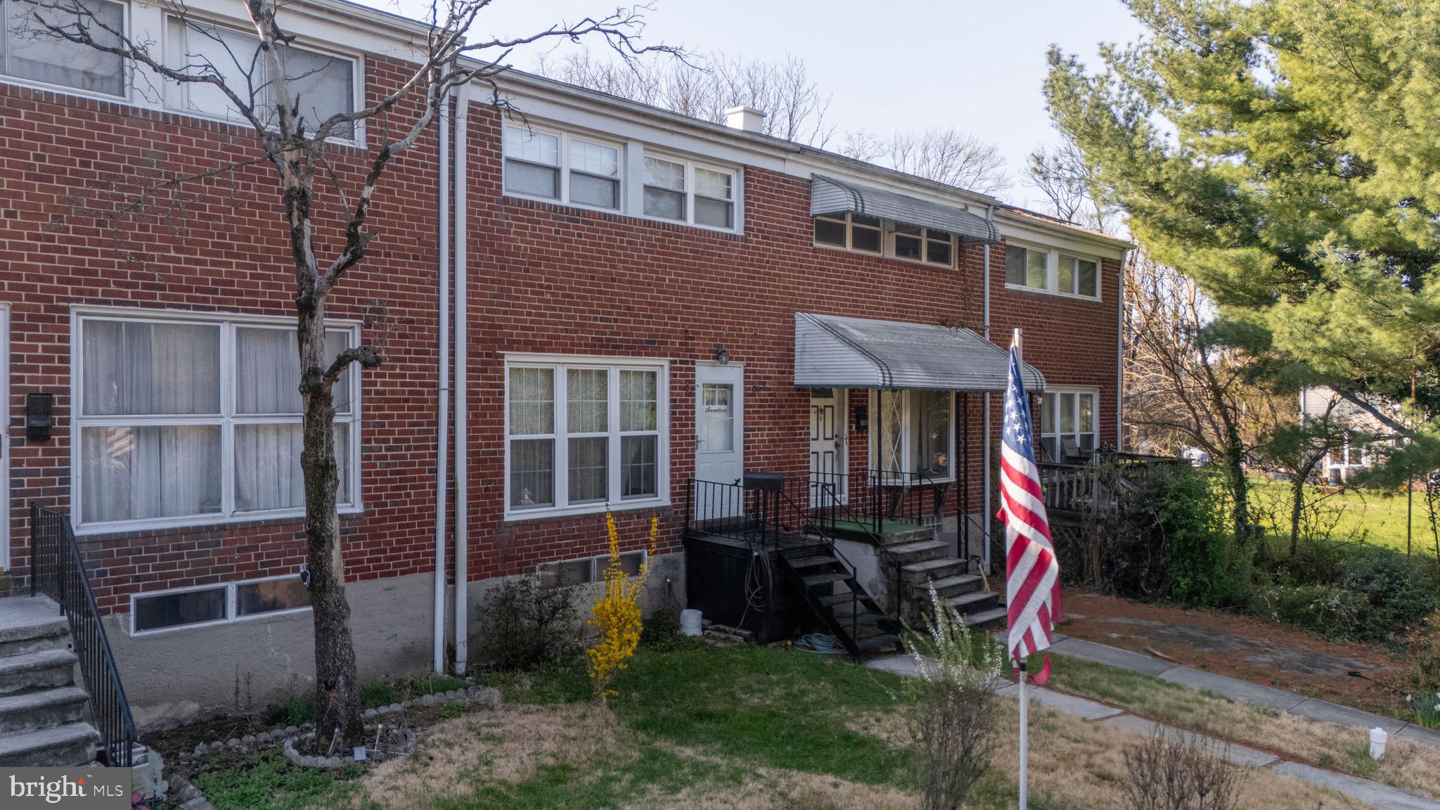 MEDFIELD - Residential