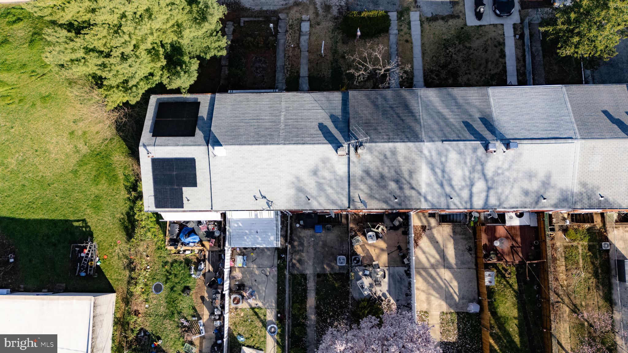 MEDFIELD - Residential