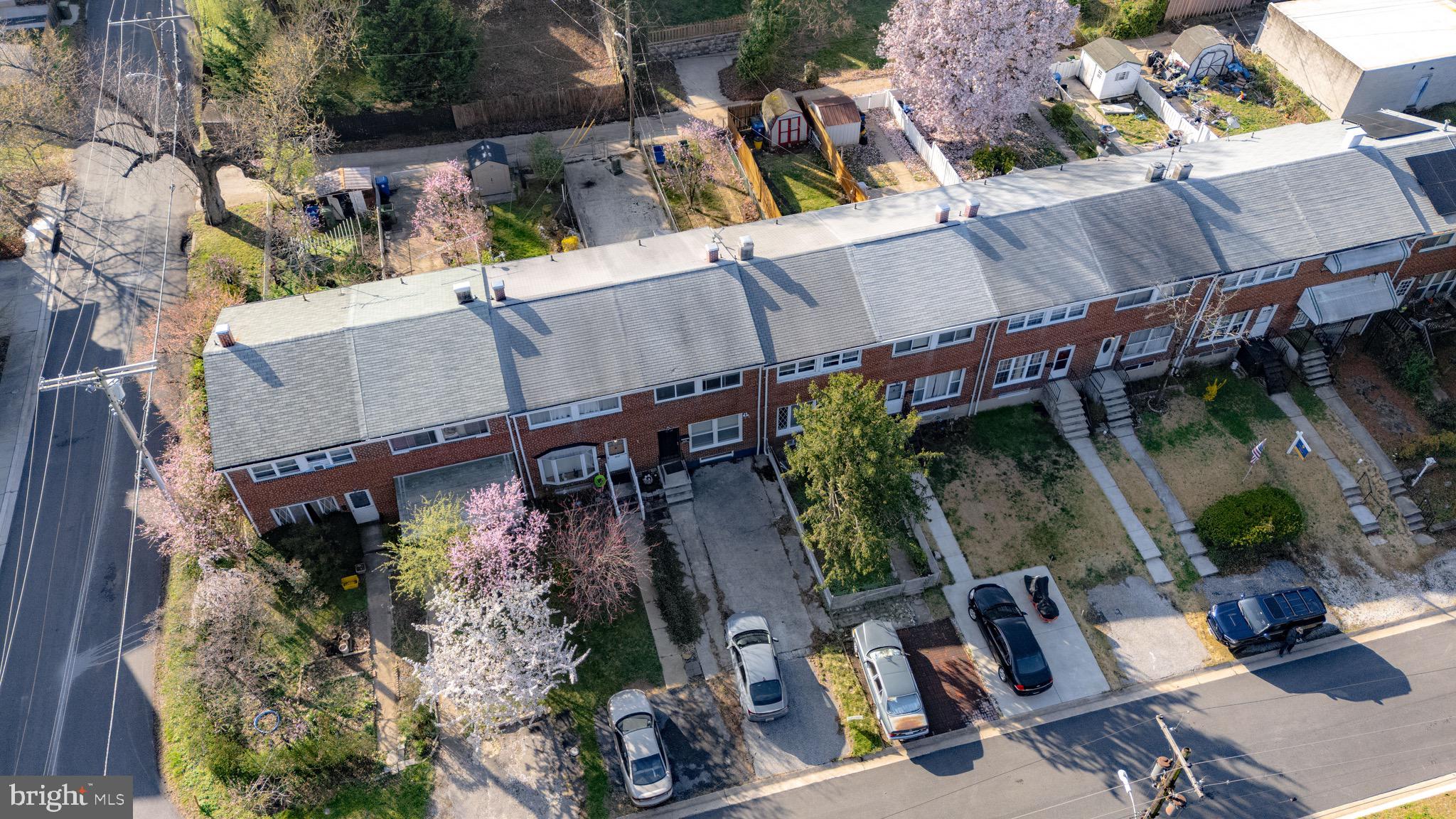 MEDFIELD - Residential