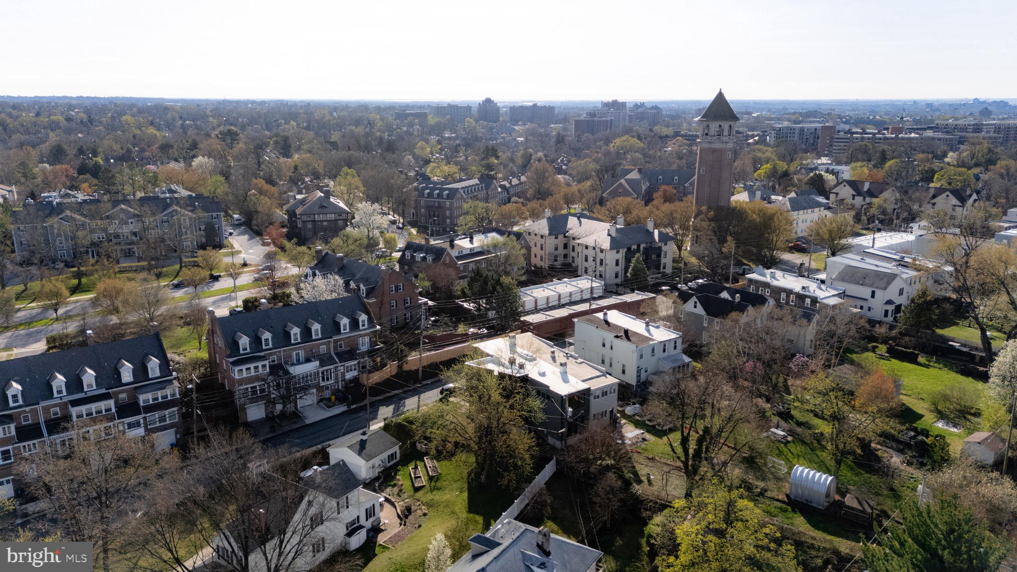 MEDFIELD - Residential