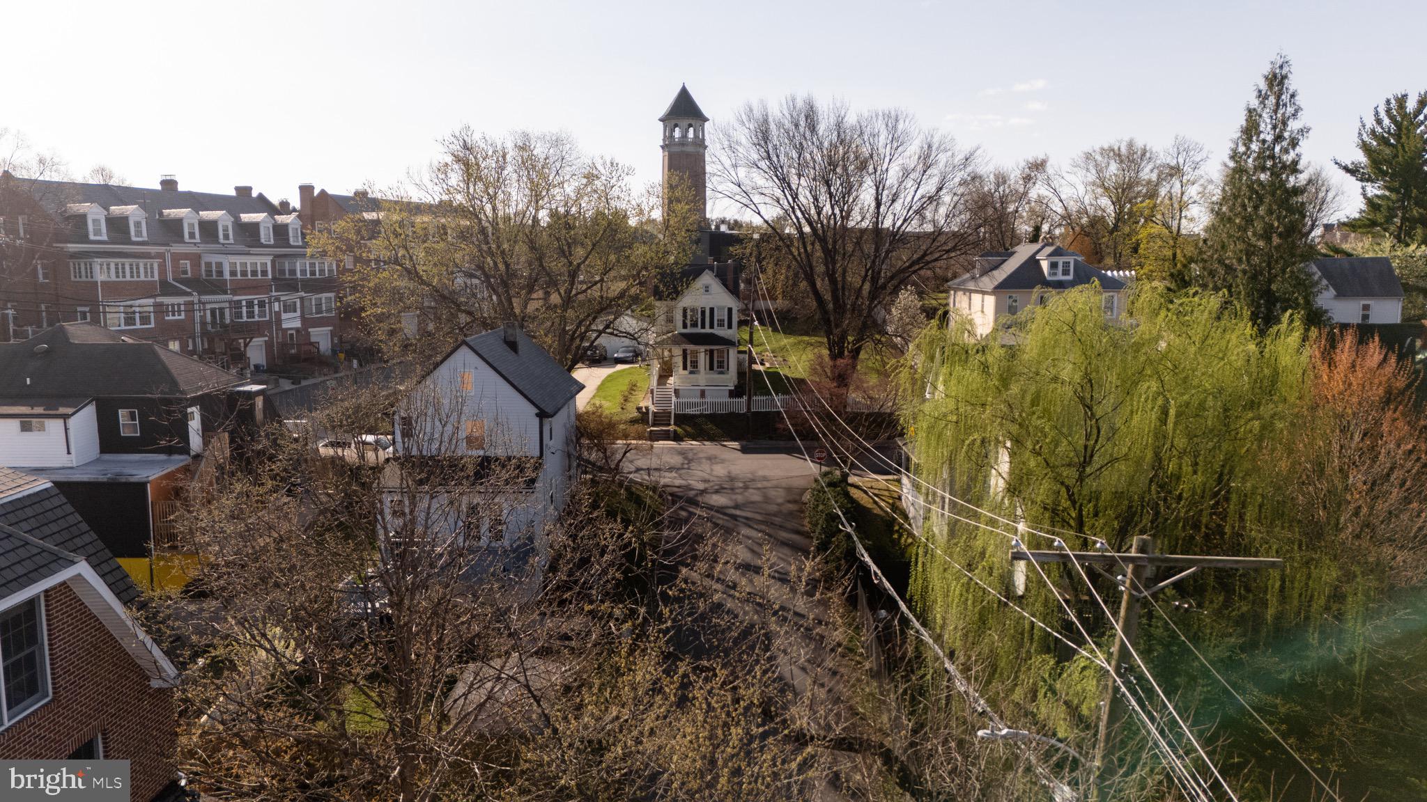 MEDFIELD - Residential