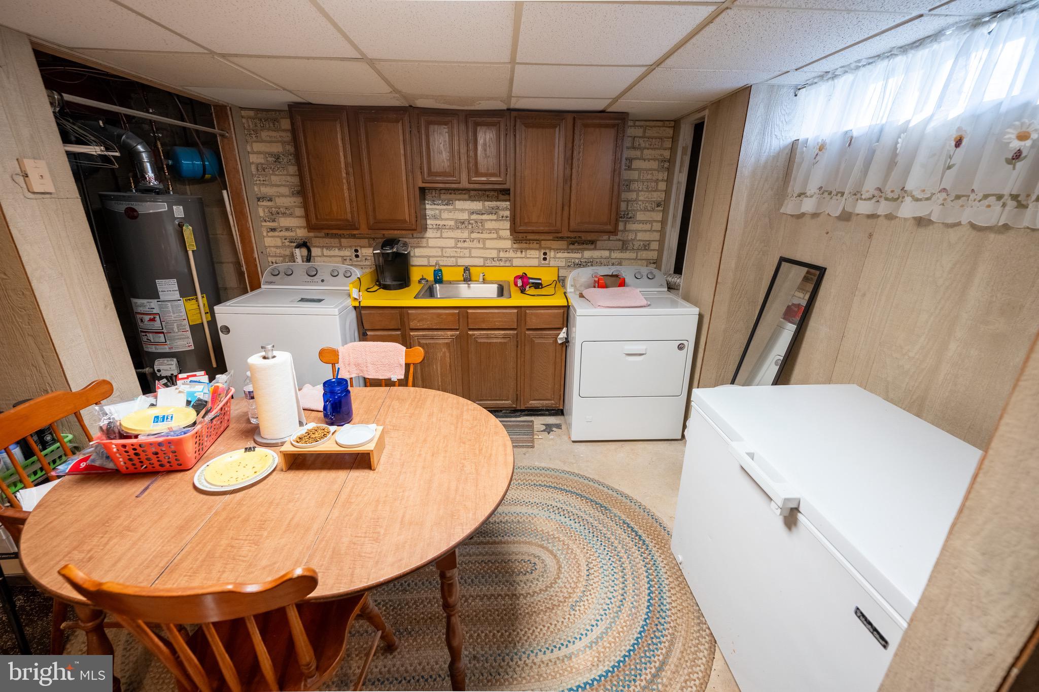 MEDFIELD - Residential