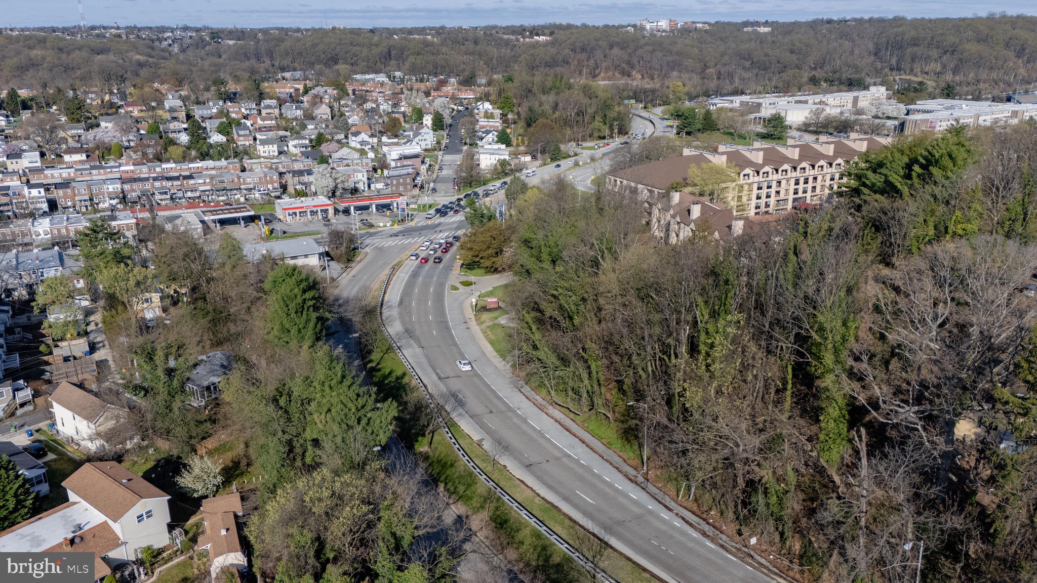 MEDFIELD - Residential