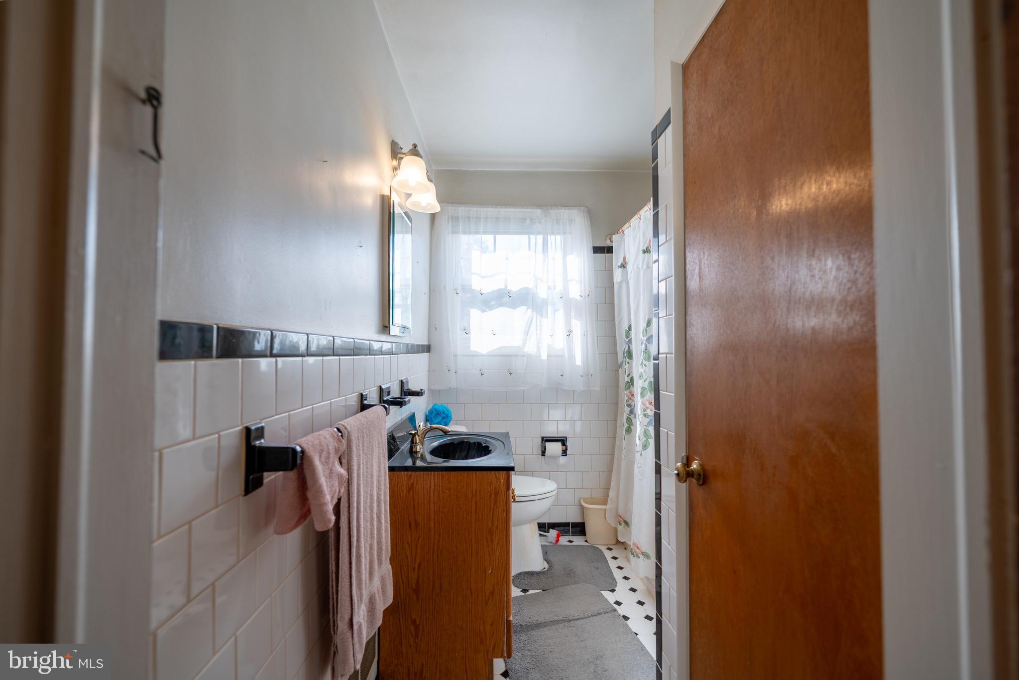 MEDFIELD - Residential