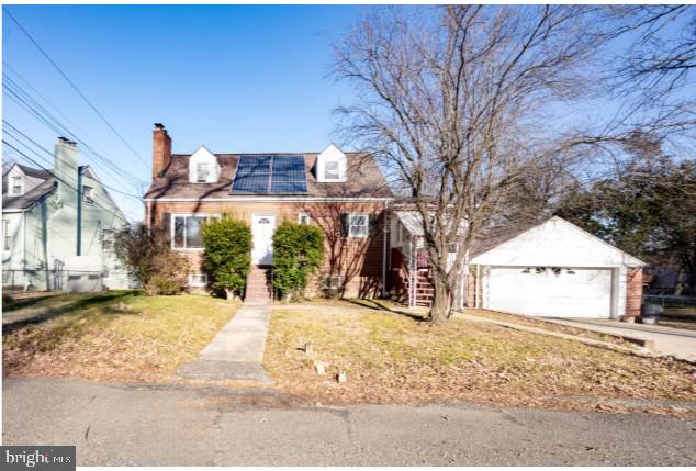 ANDREWS MANOR - Residential