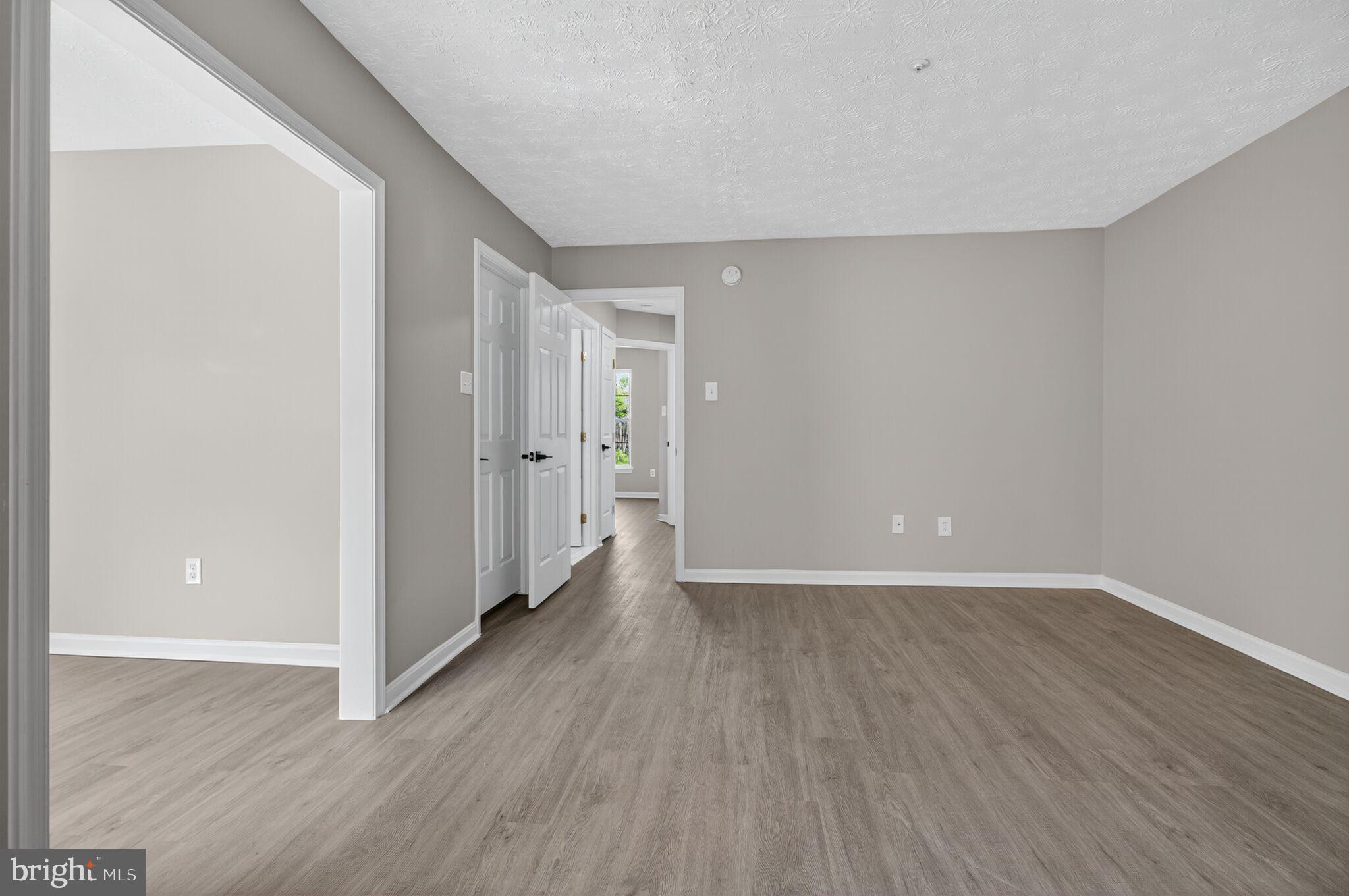 OAKHURST - Residential