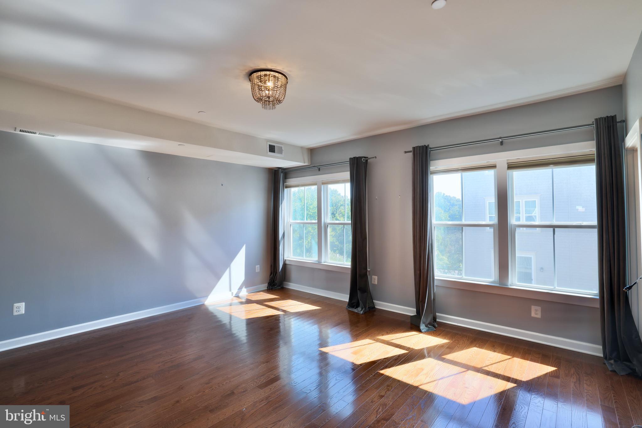 GREENBELT STATION - Residential Lease