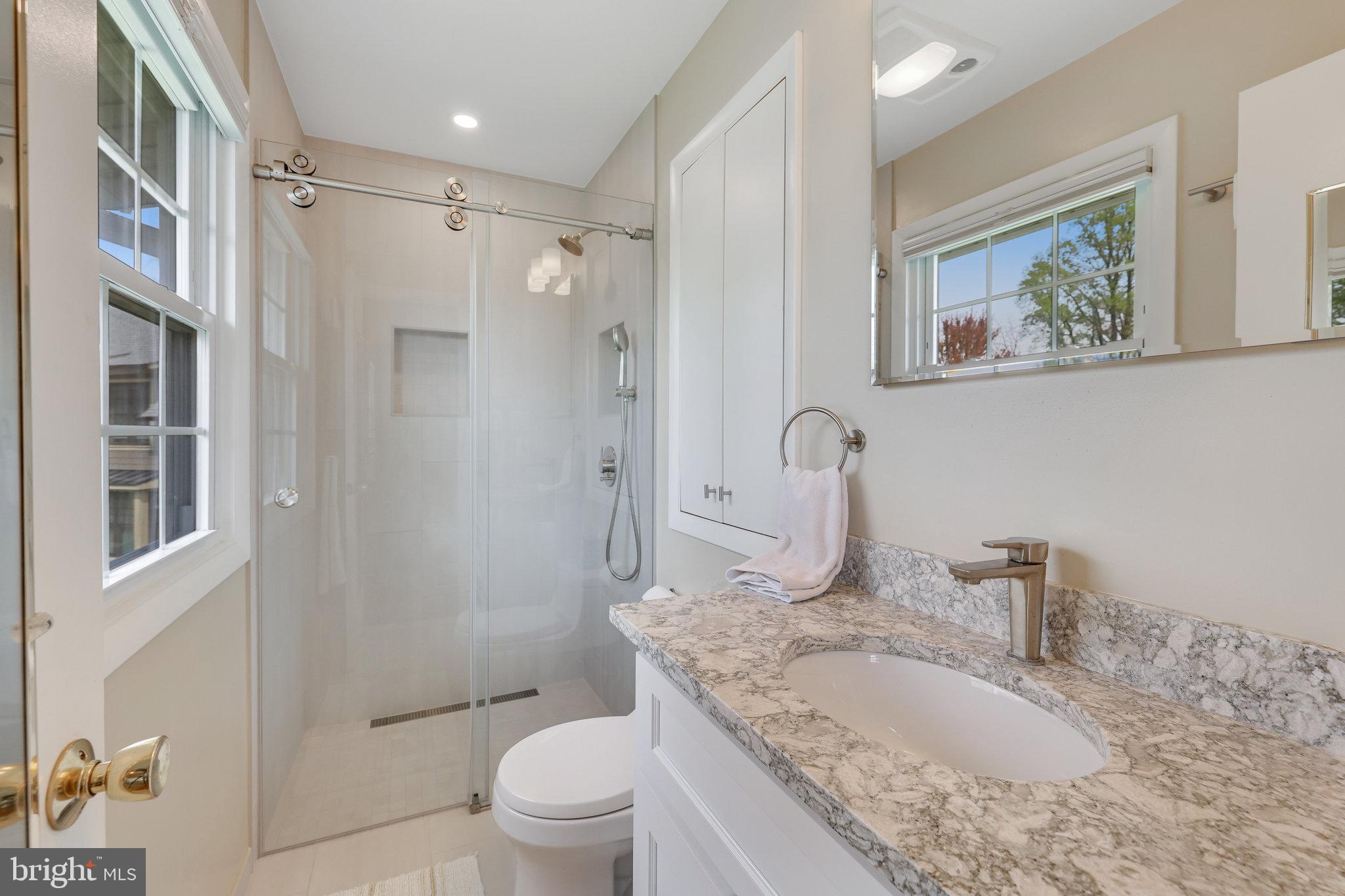 DUNN LORING WOODS - Residential