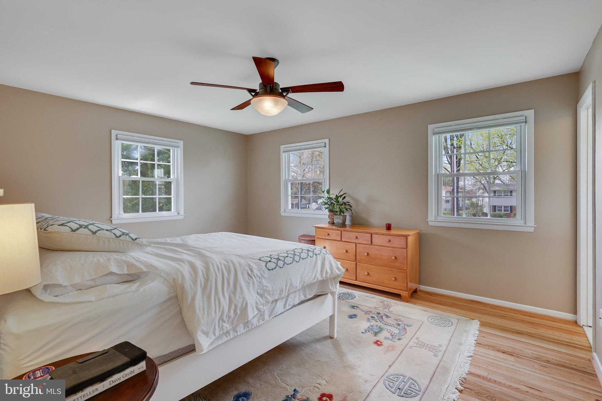 DUNN LORING WOODS - Residential