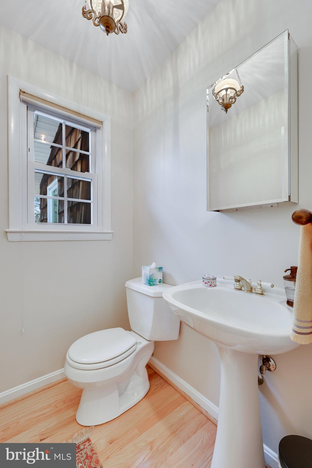 DUNN LORING WOODS - Residential