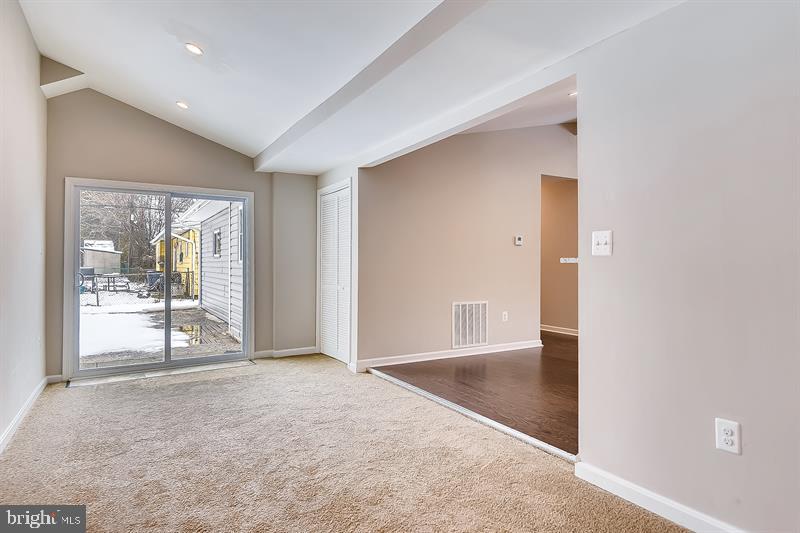 DALTON - Residential Lease