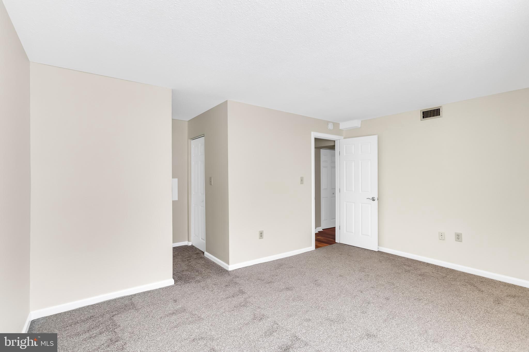 CANAL WOODS CM - Residential