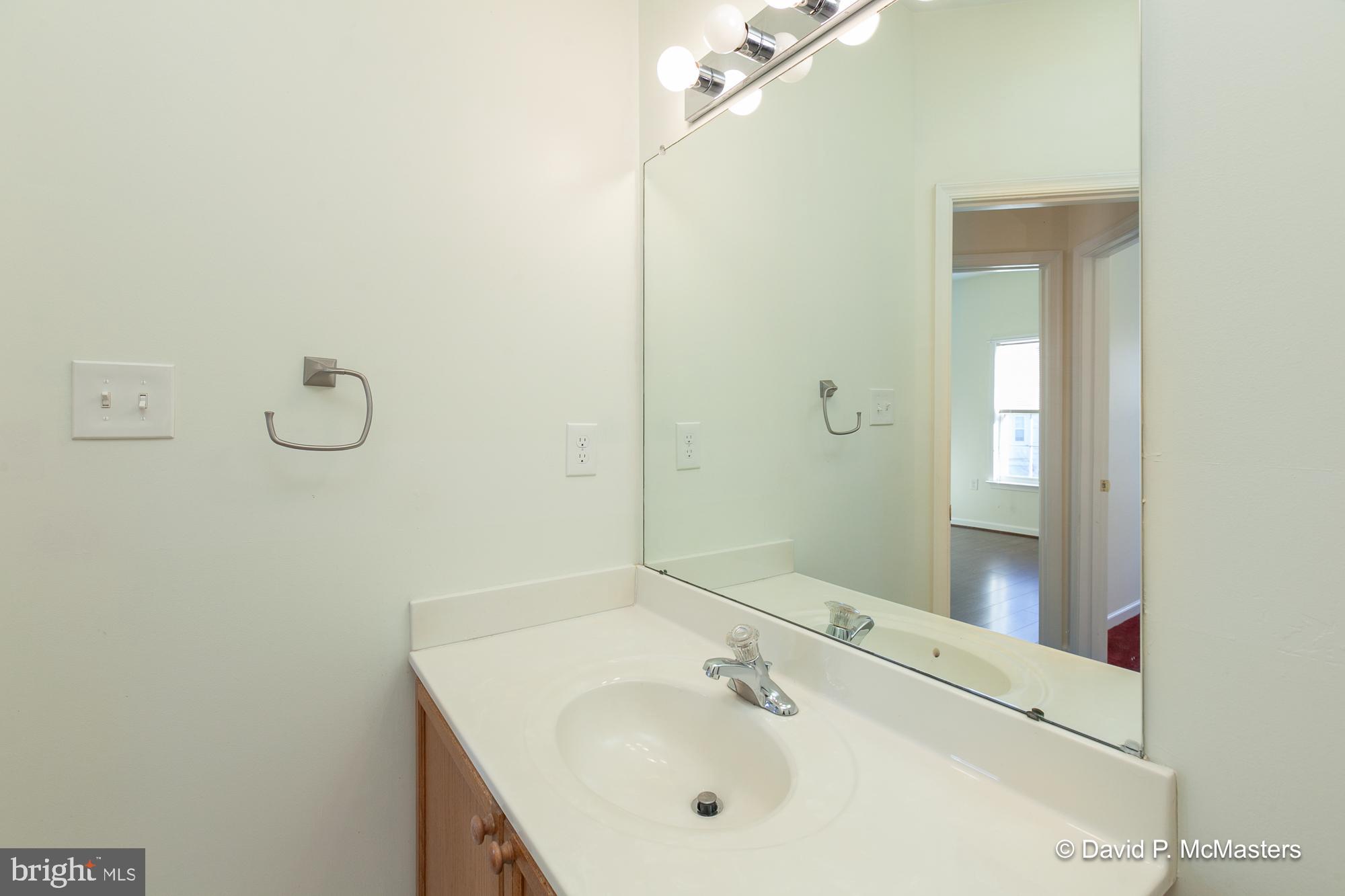 COUNTY GREEN - Residential