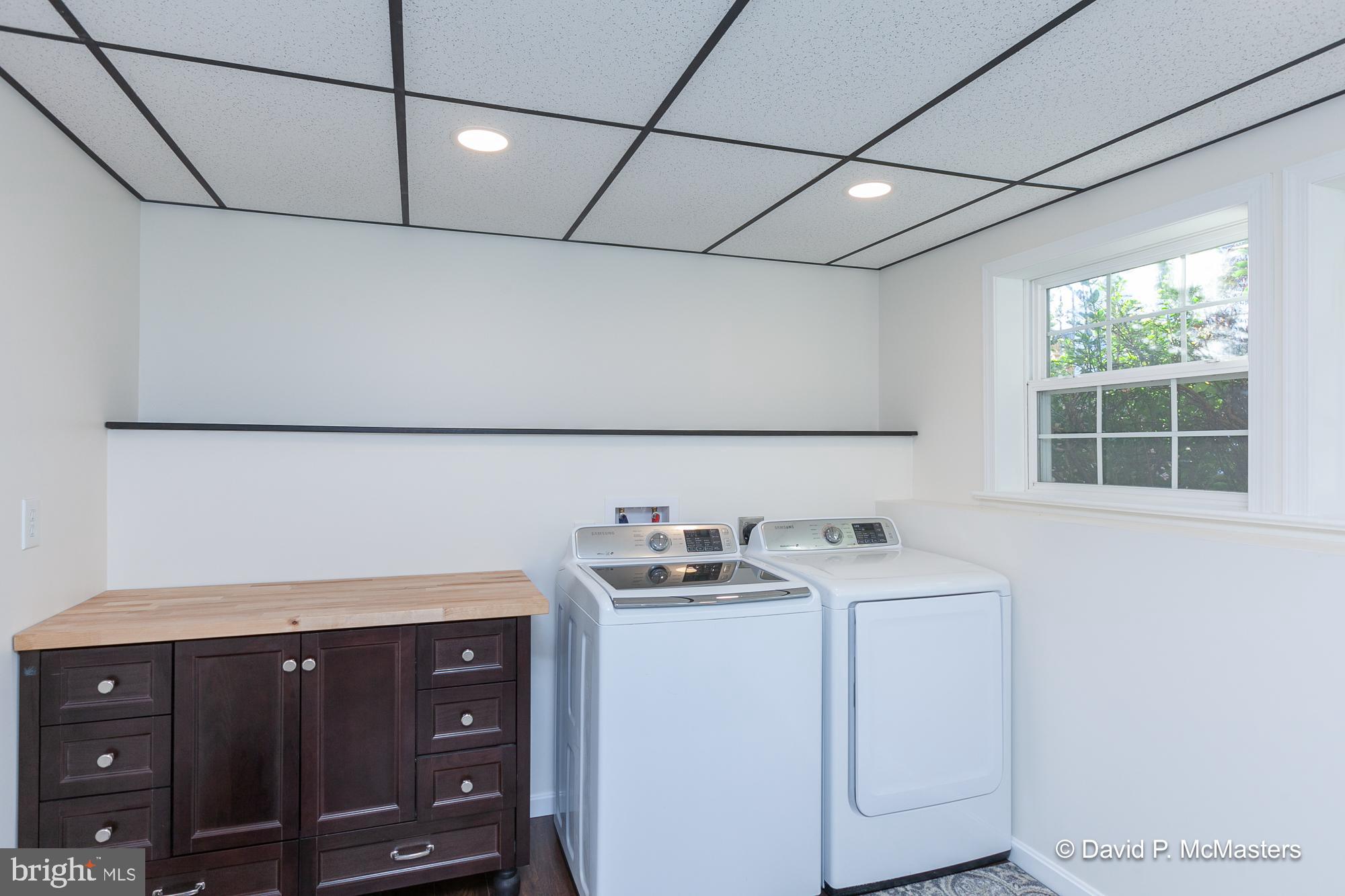 COUNTY GREEN - Residential