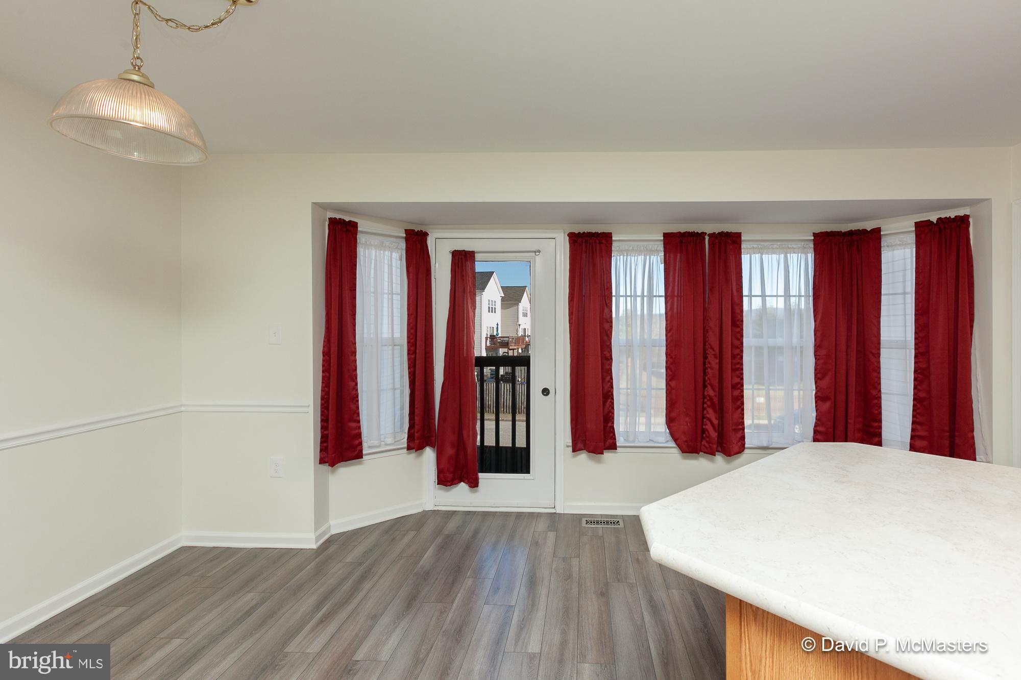 COUNTY GREEN - Residential