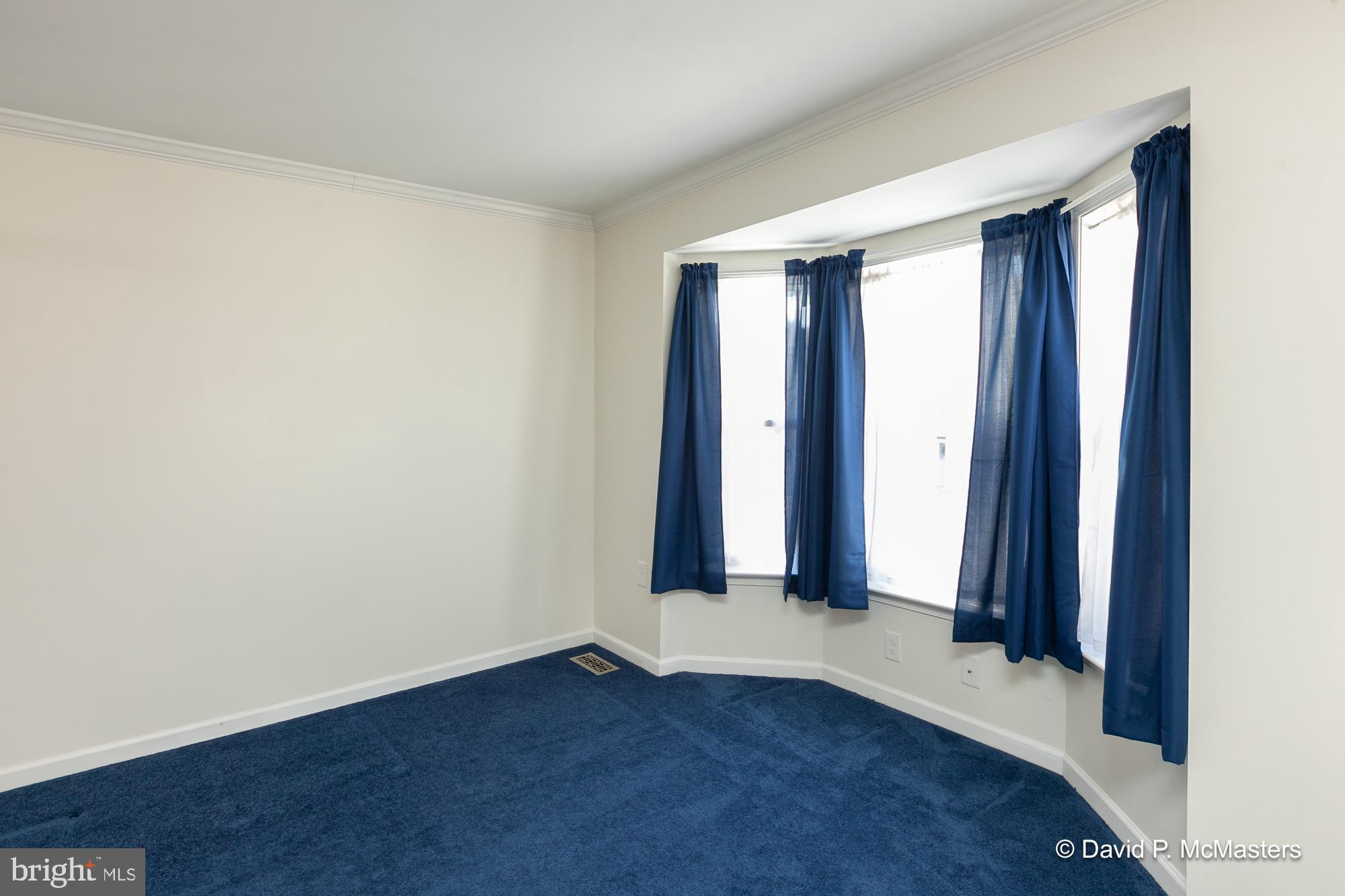 COUNTY GREEN - Residential