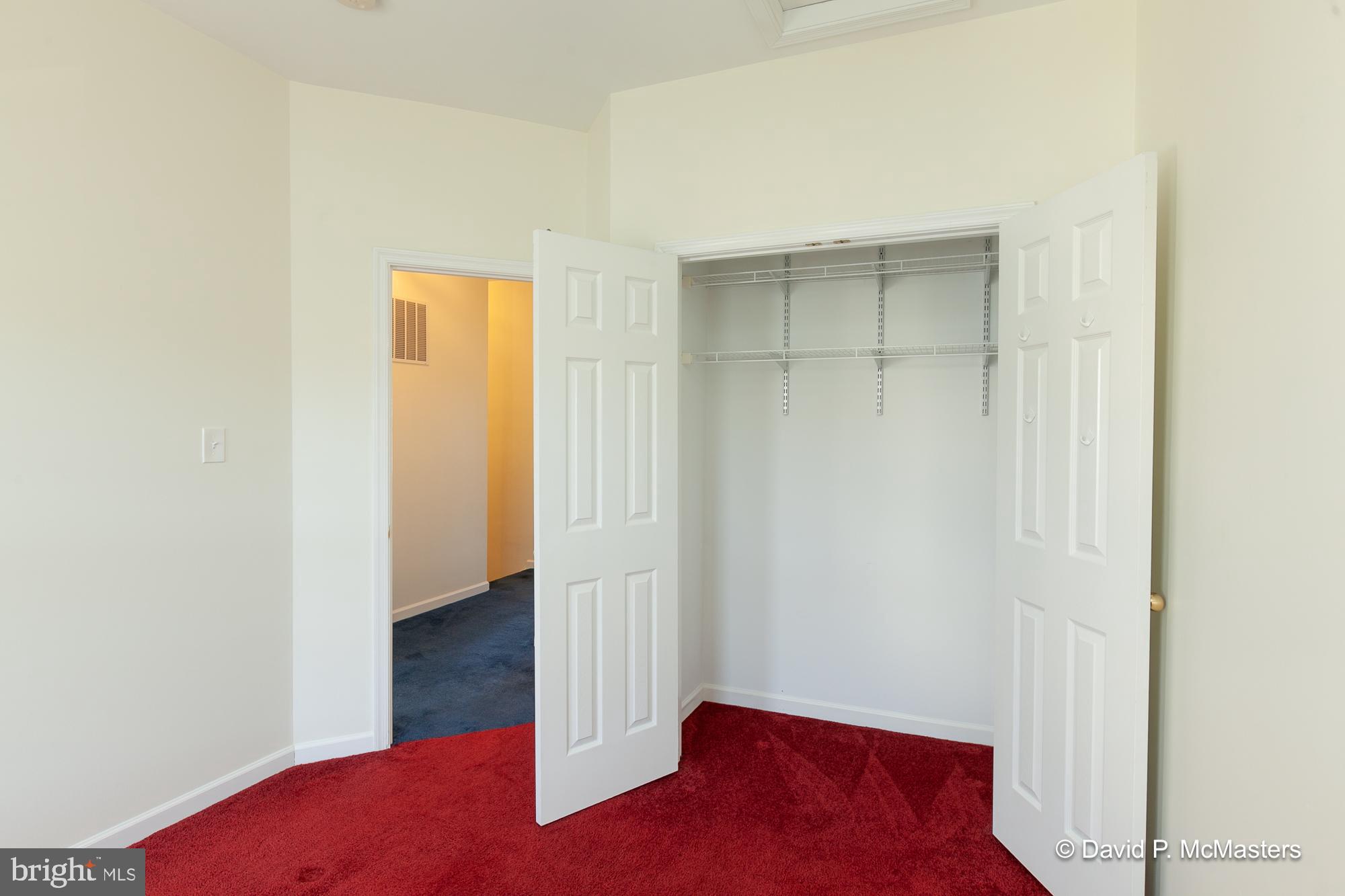 COUNTY GREEN - Residential