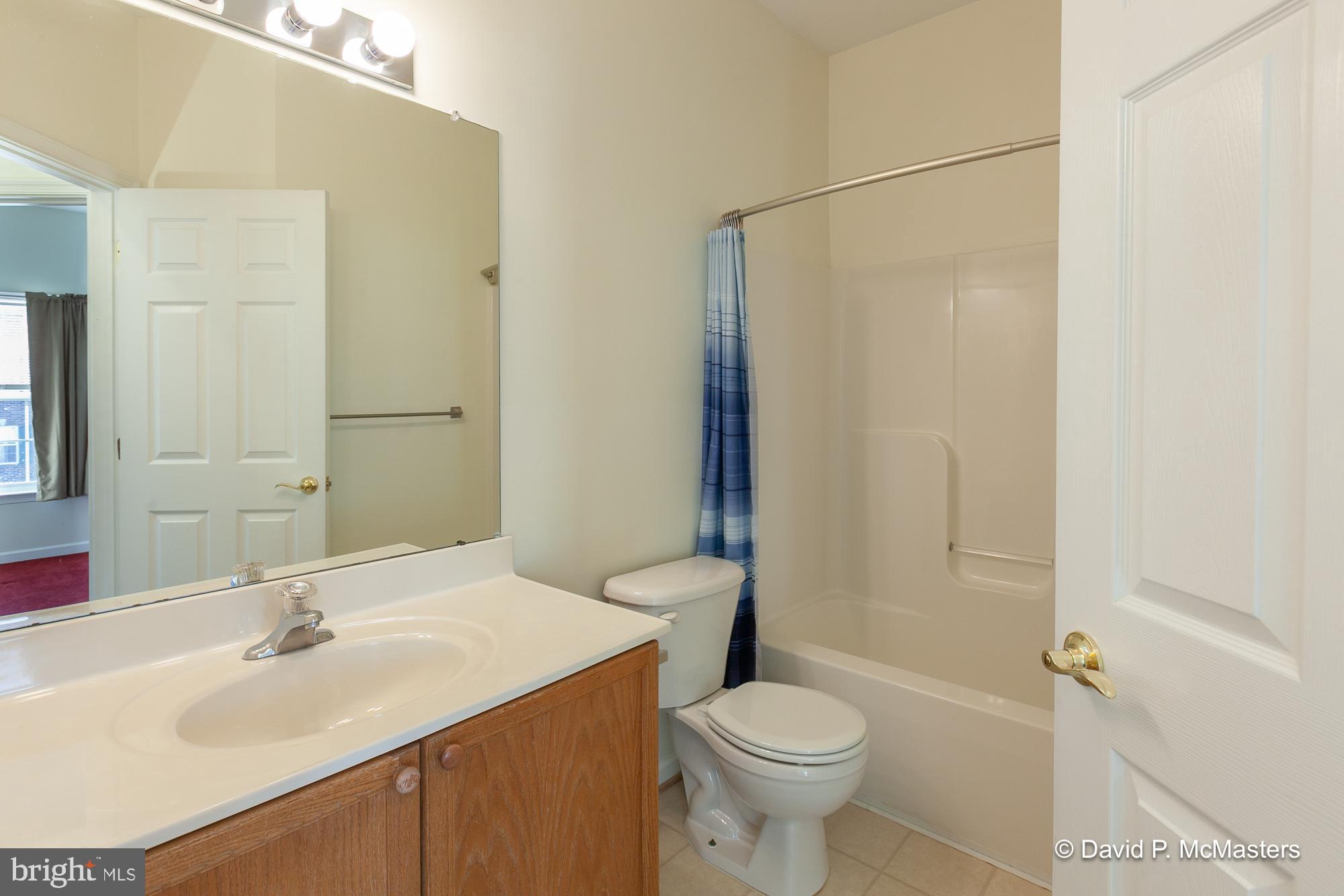 COUNTY GREEN - Residential