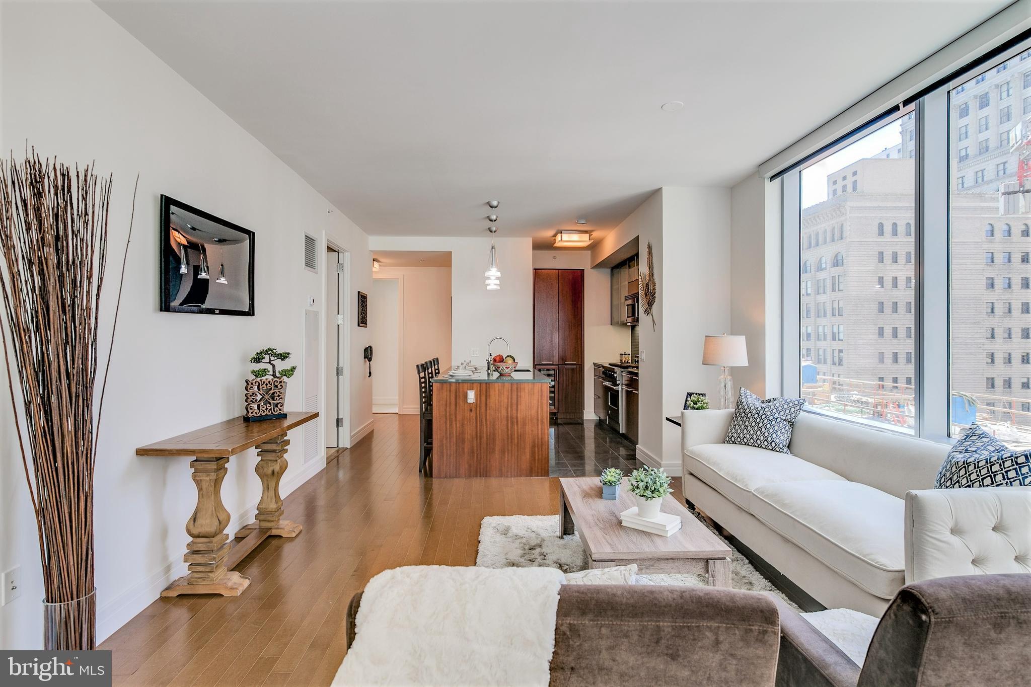 AVENUE OF THE ARTS - Residential Lease