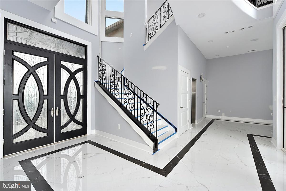 733 BRADLEY ROAD