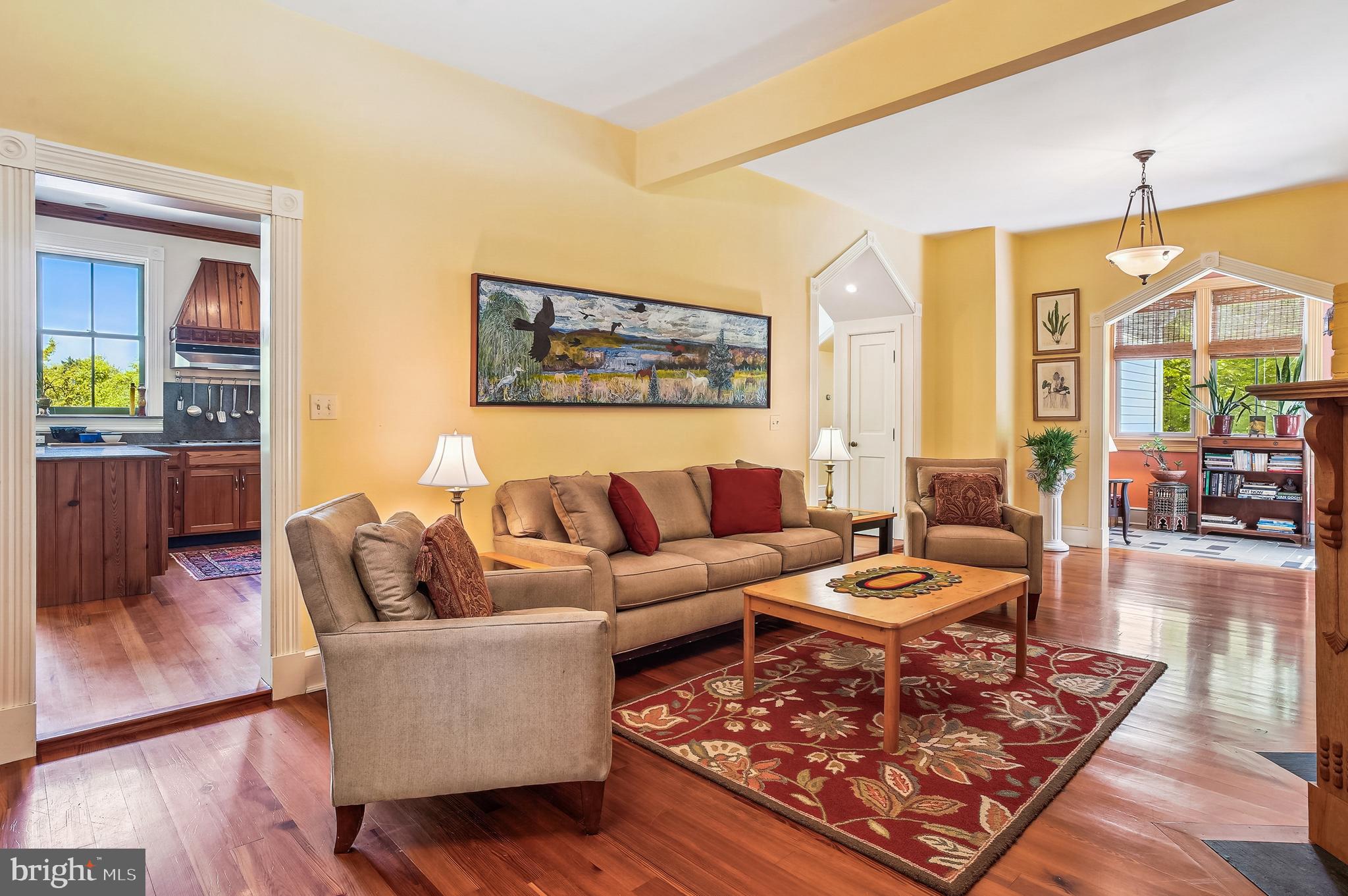 ROYAL OAK - Residential