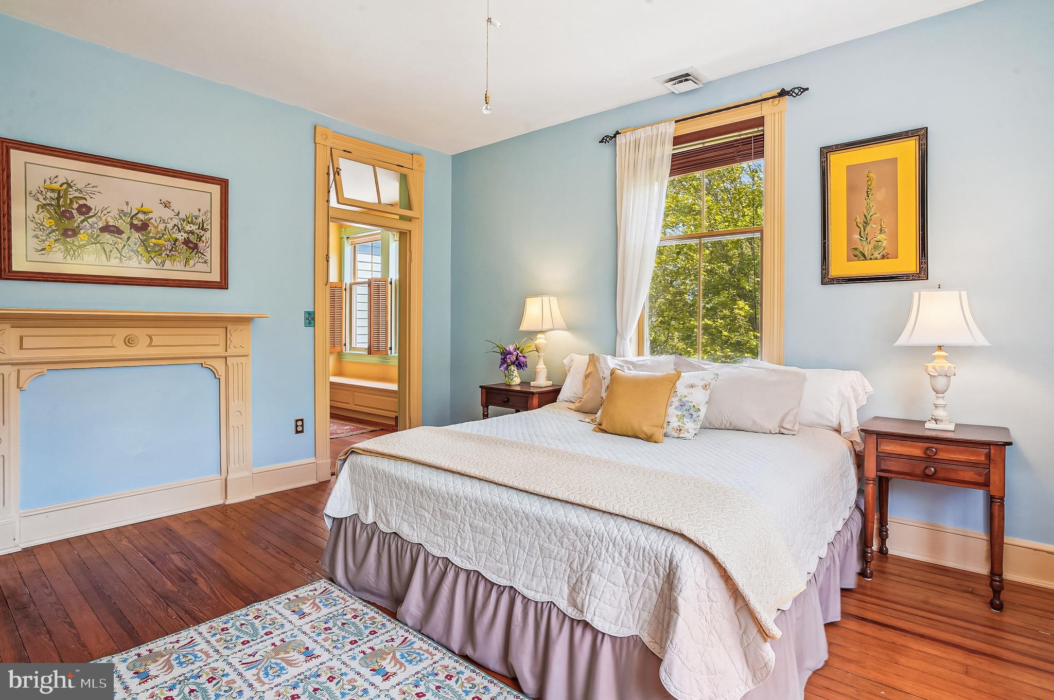 ROYAL OAK - Residential