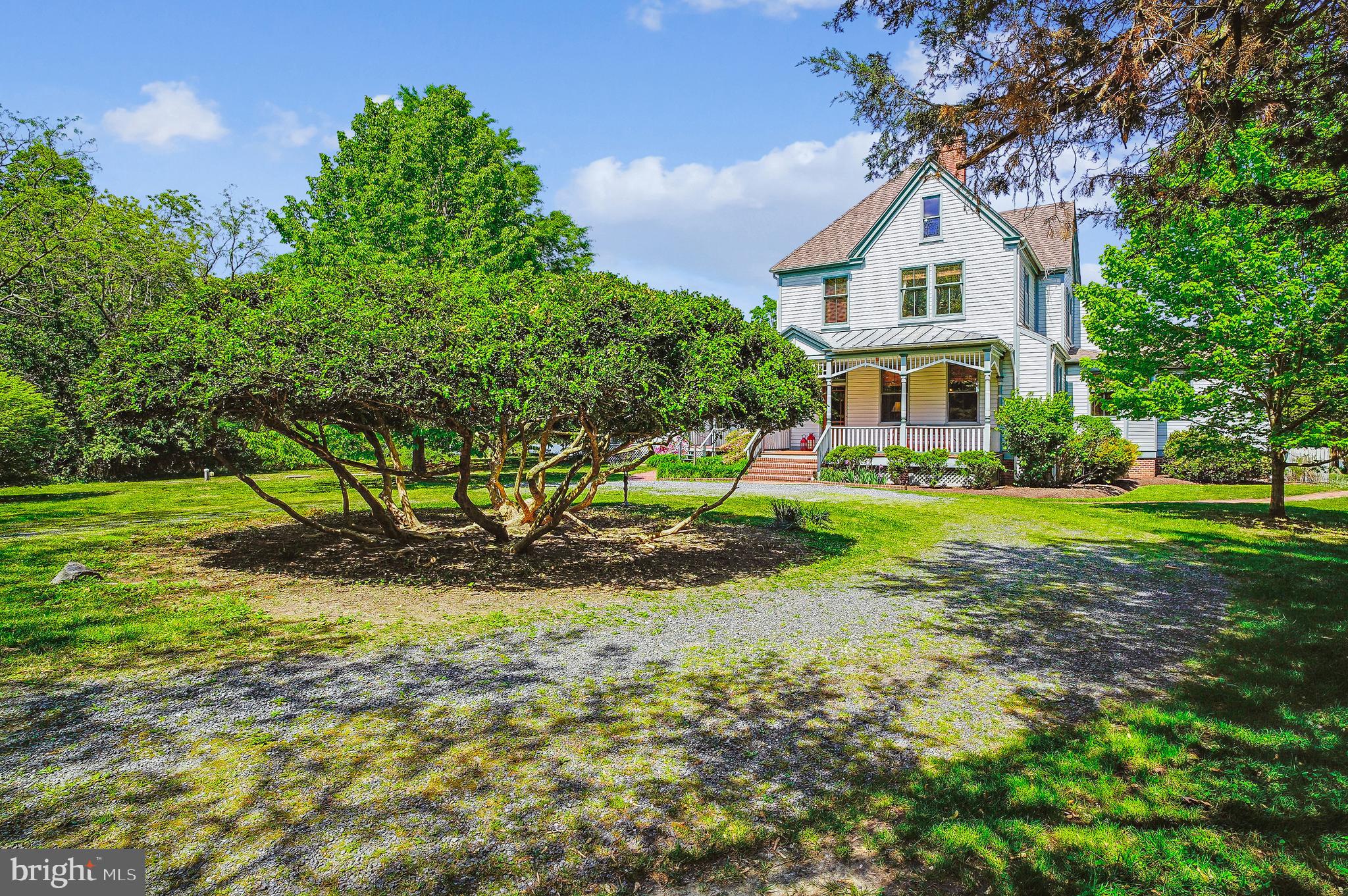 ROYAL OAK - Residential