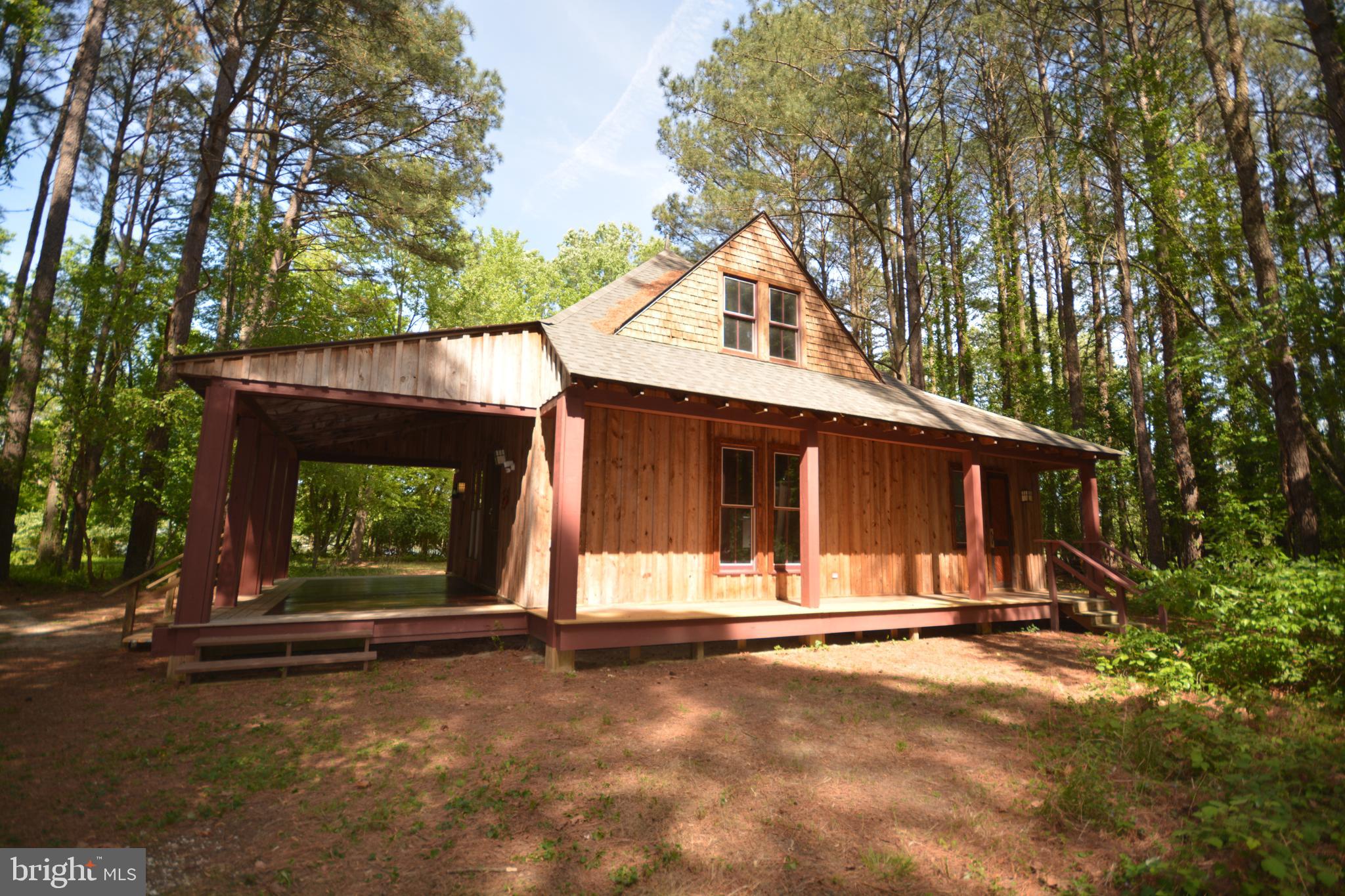 ROYAL OAK - Residential