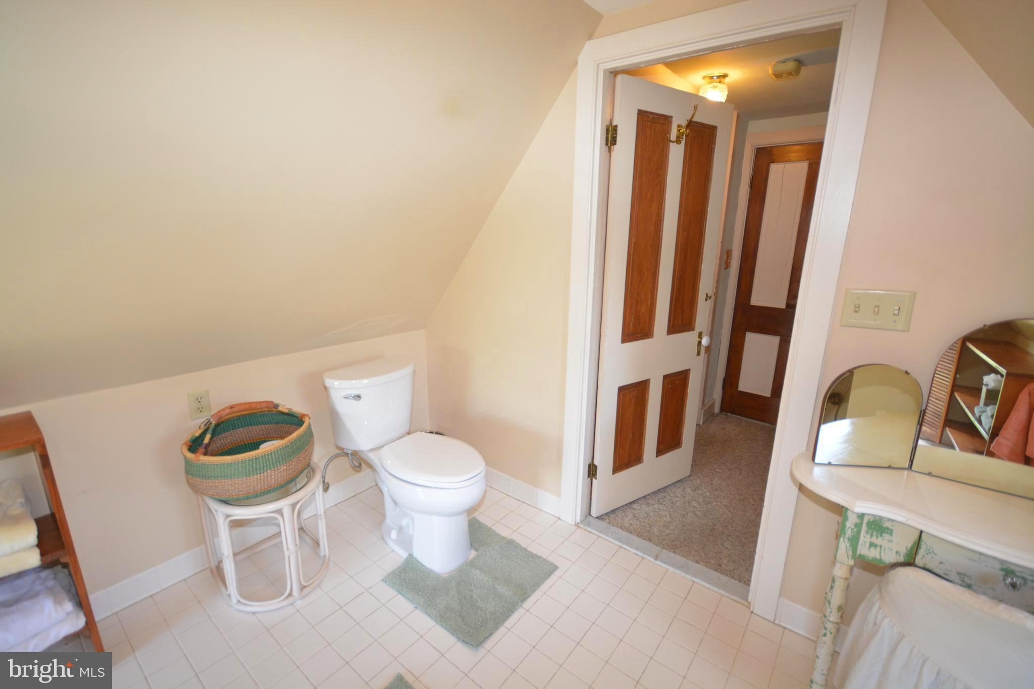 ROYAL OAK - Residential