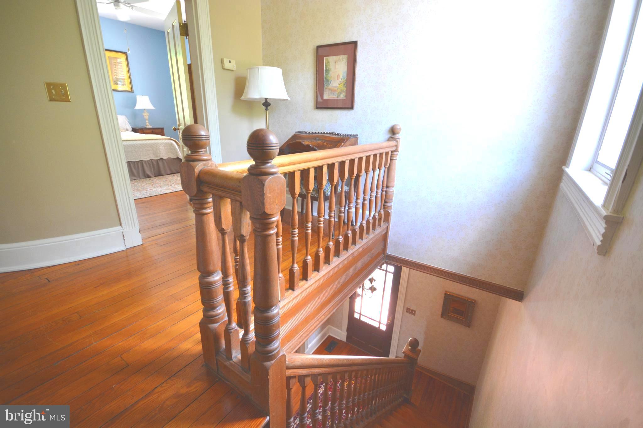 ROYAL OAK - Residential