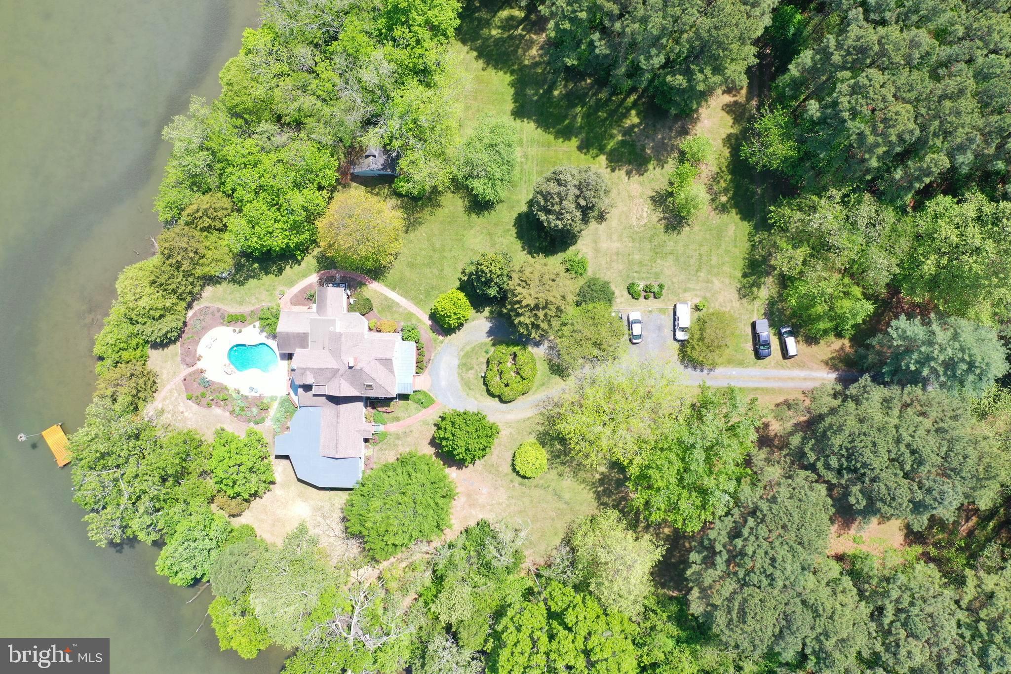 ROYAL OAK - Residential