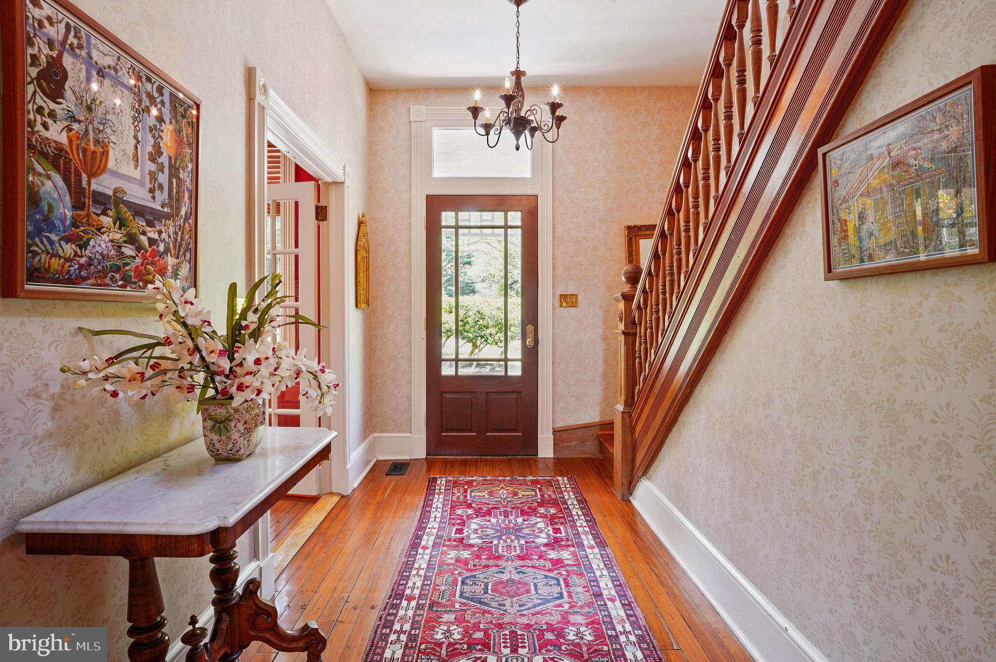 ROYAL OAK - Residential