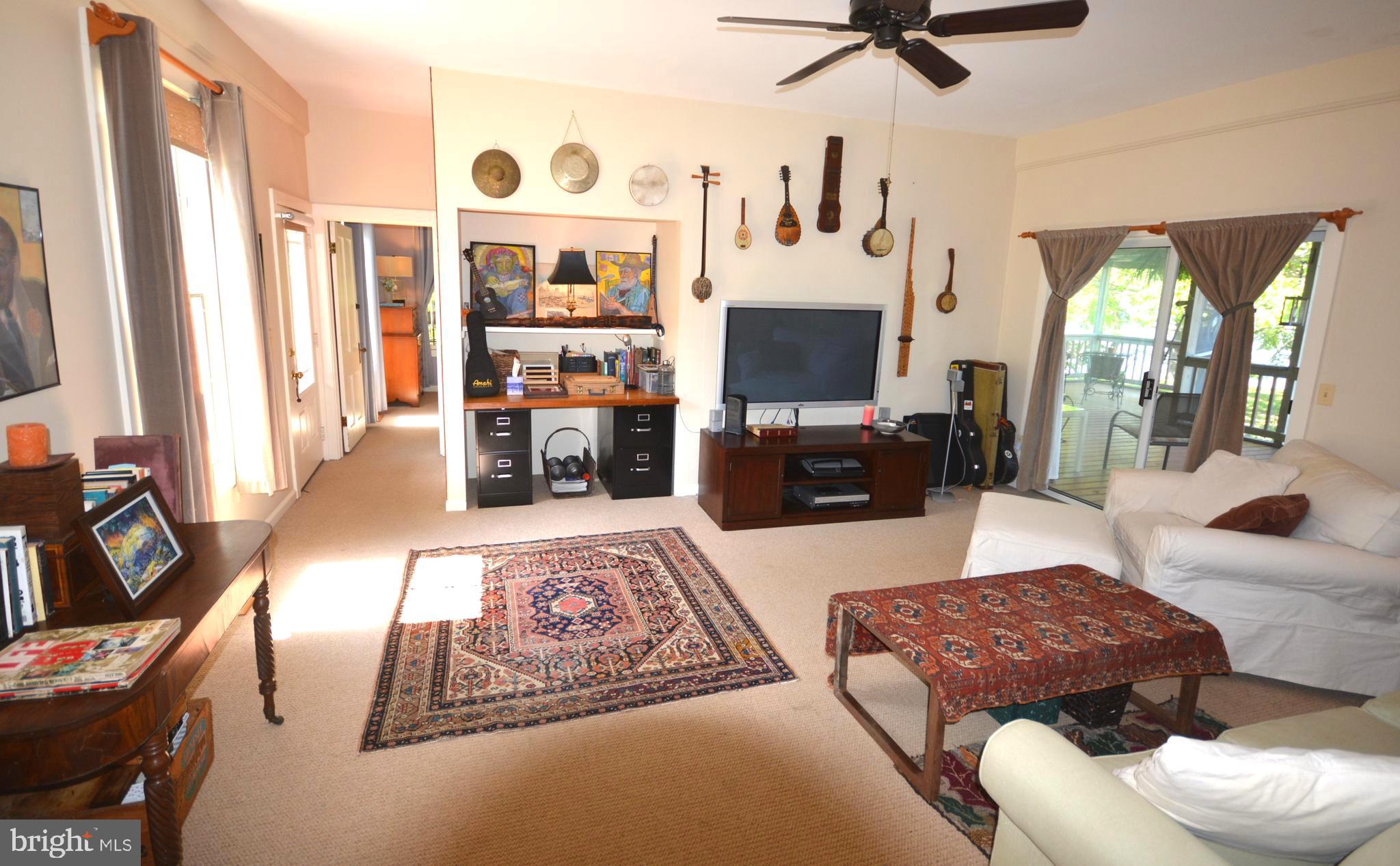 ROYAL OAK - Residential